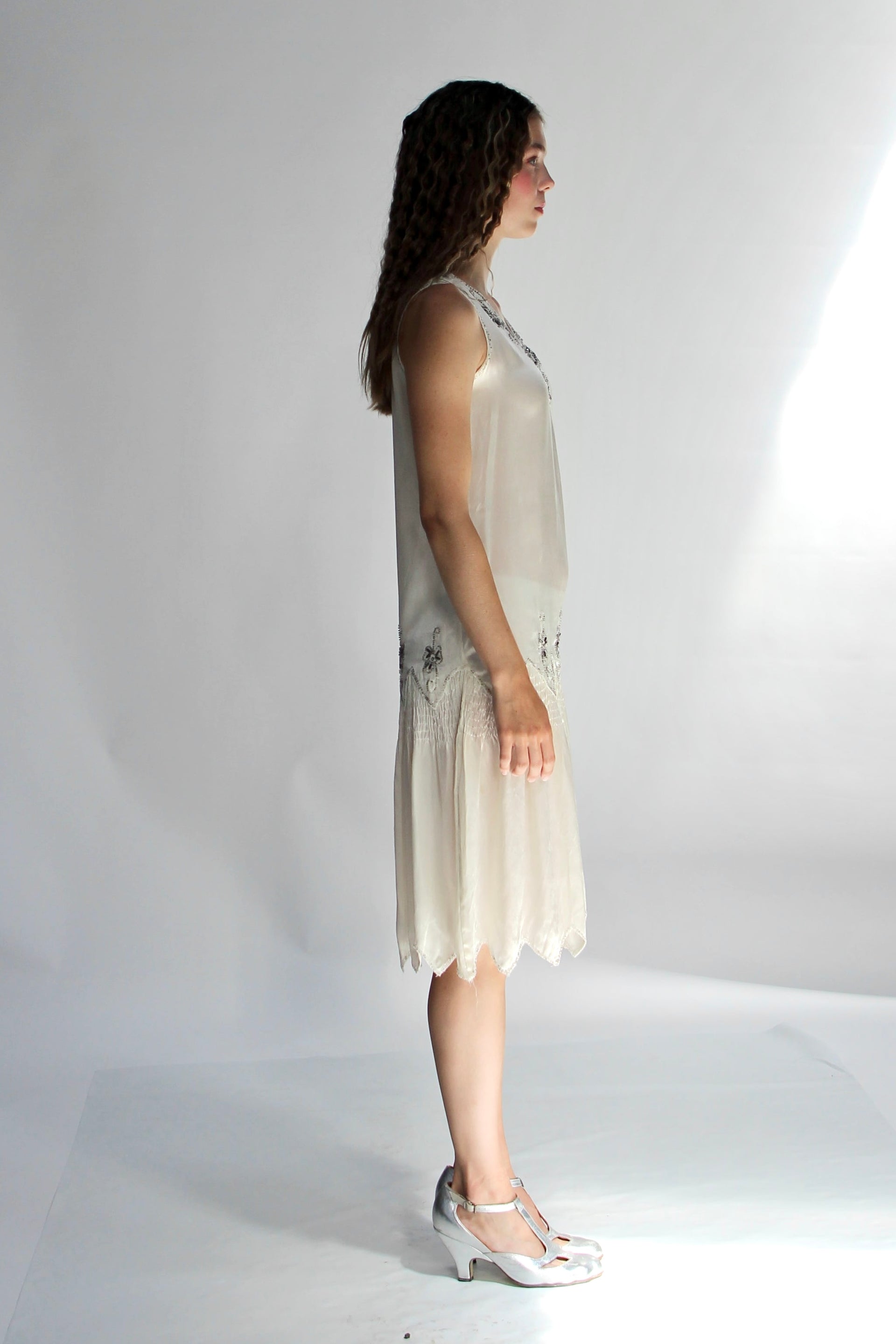 1920s White Silk Dress with Glass Beads and Rhinestones