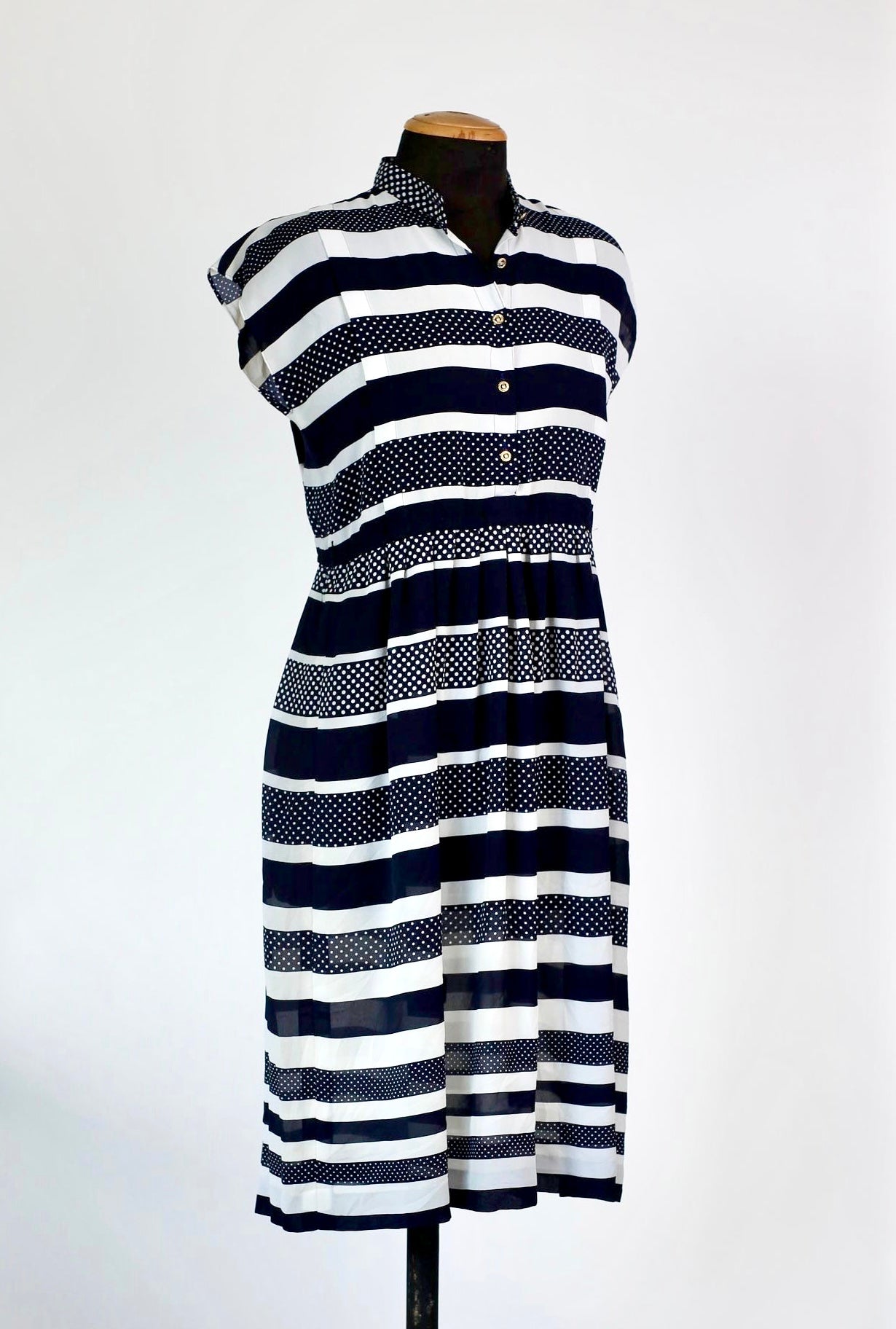 Vintage White and Navy Blue Dress//Size L