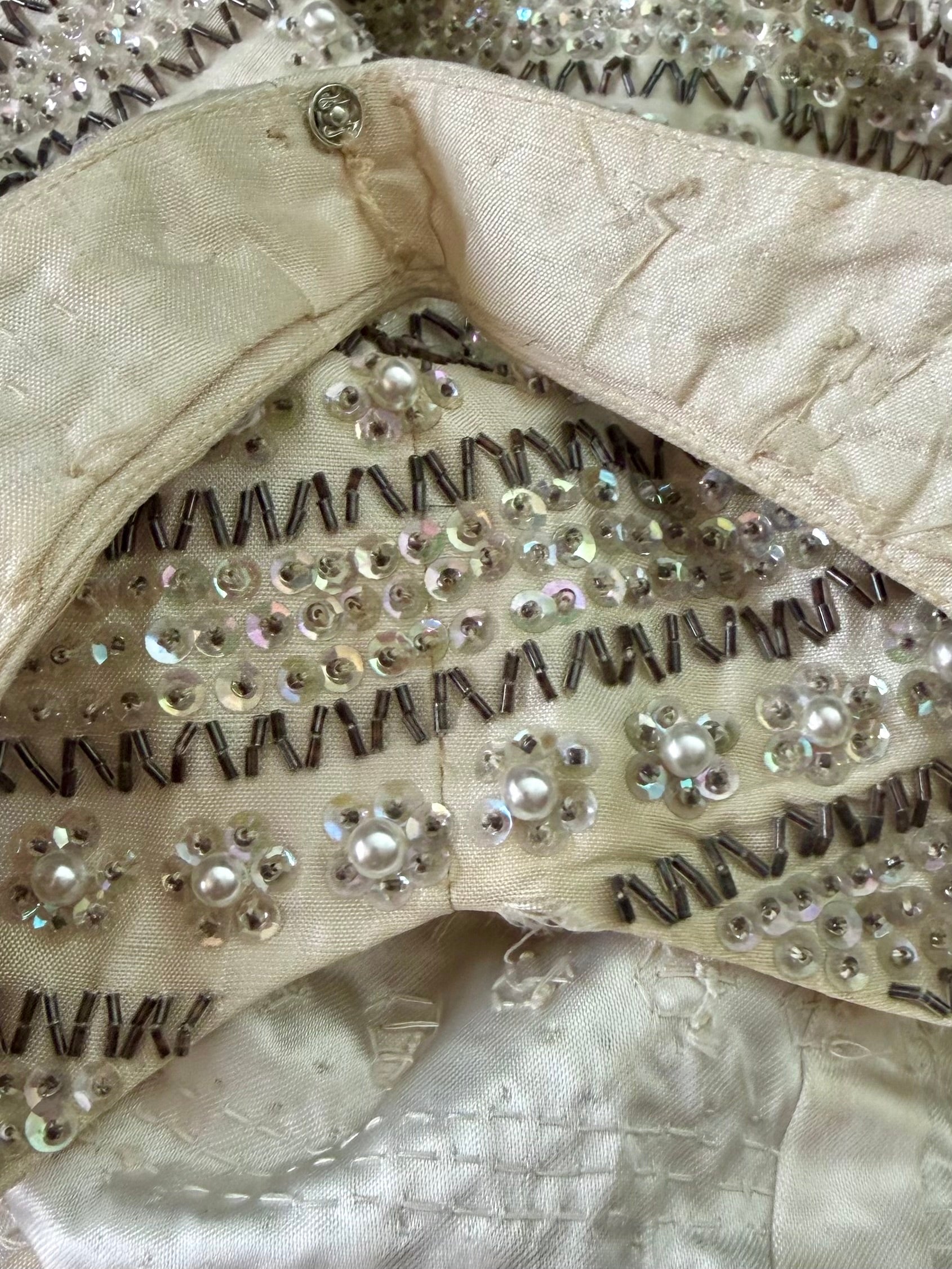 1950s Vintage Raw Silk Beaded Top // Size S