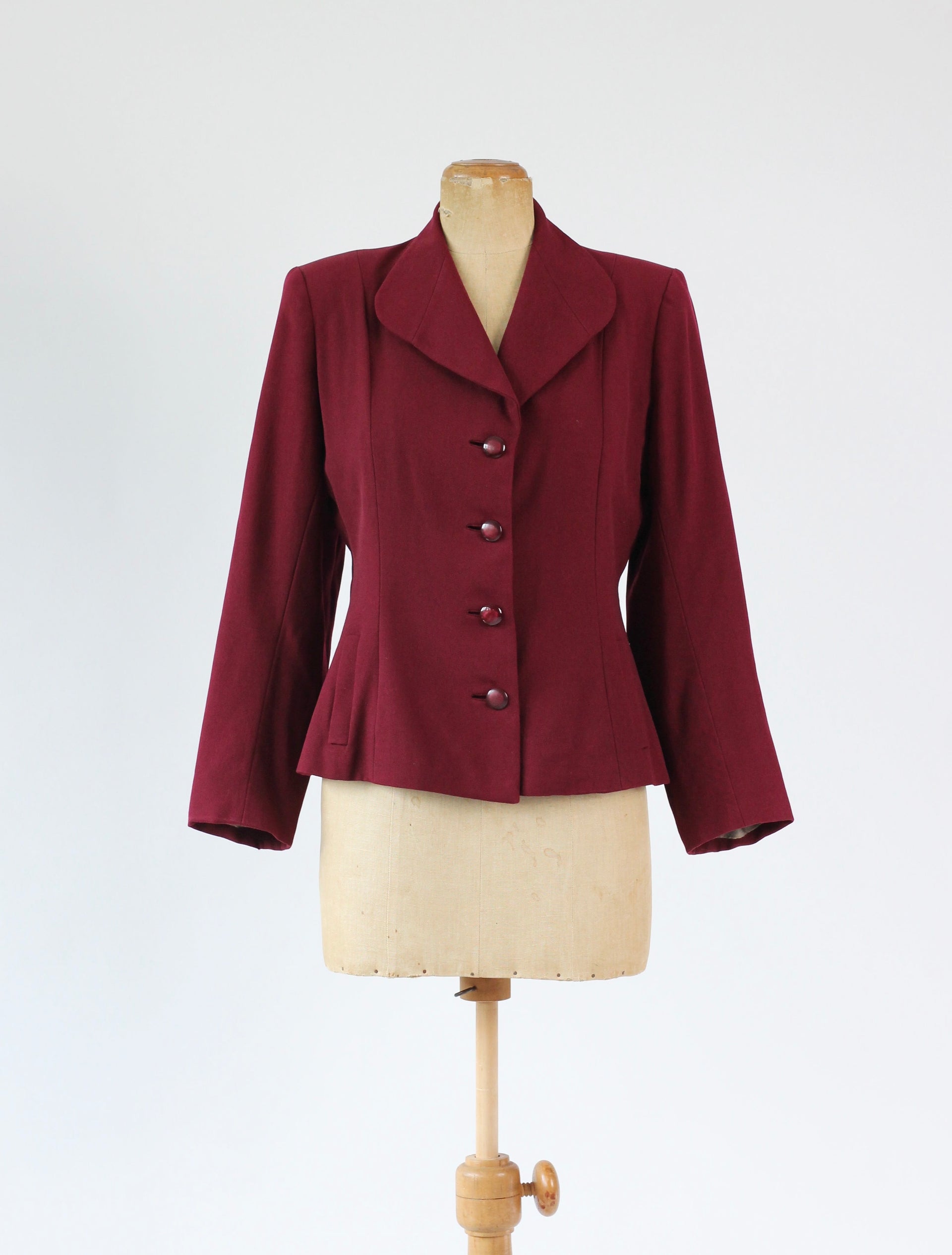 1940s Vintage Burgundy Fitted Suit Jacket // Size M/L