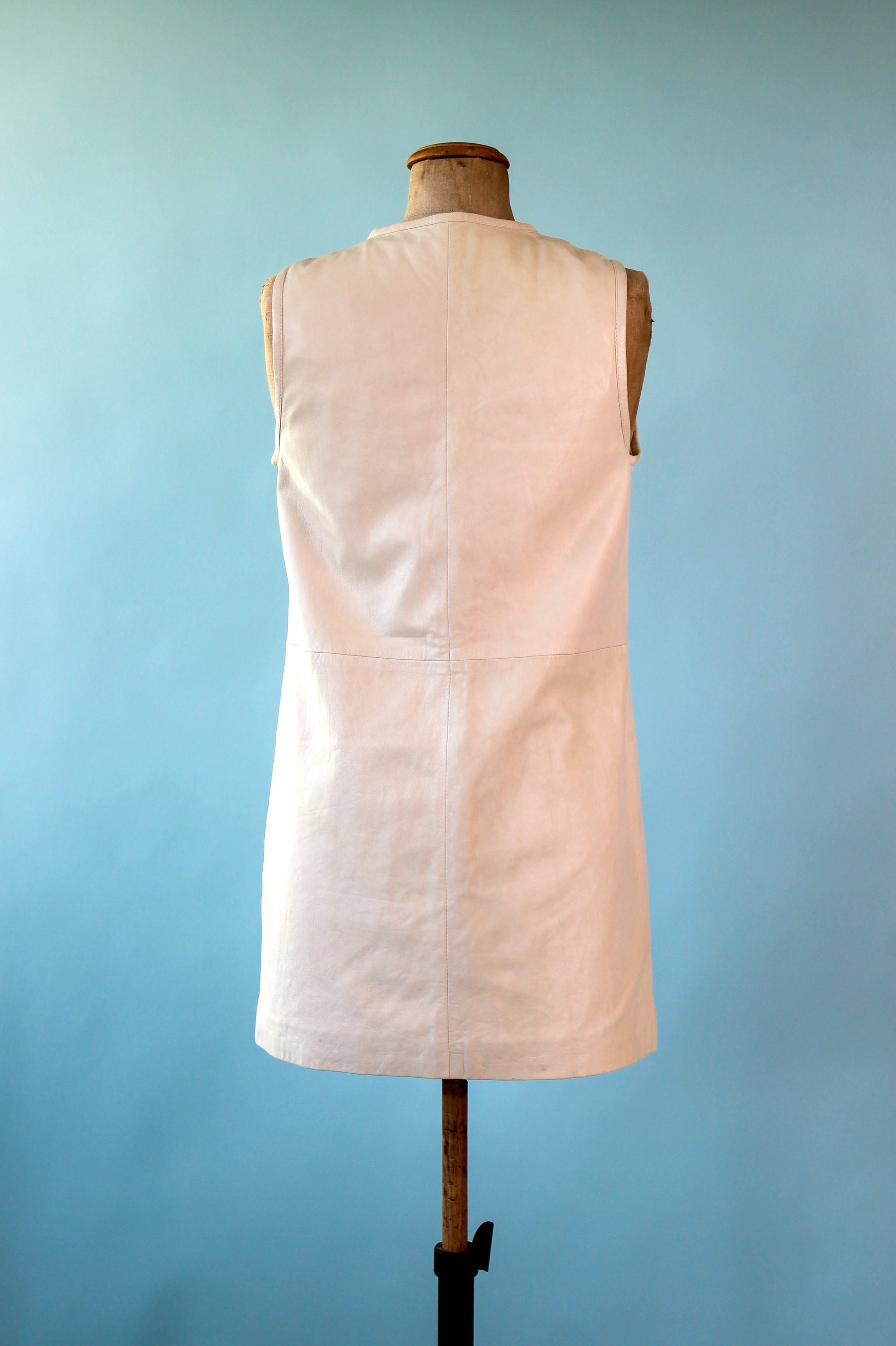 Vintage Baum und Pferdgarten Ivory Shift Leather Dress // Size EU 38