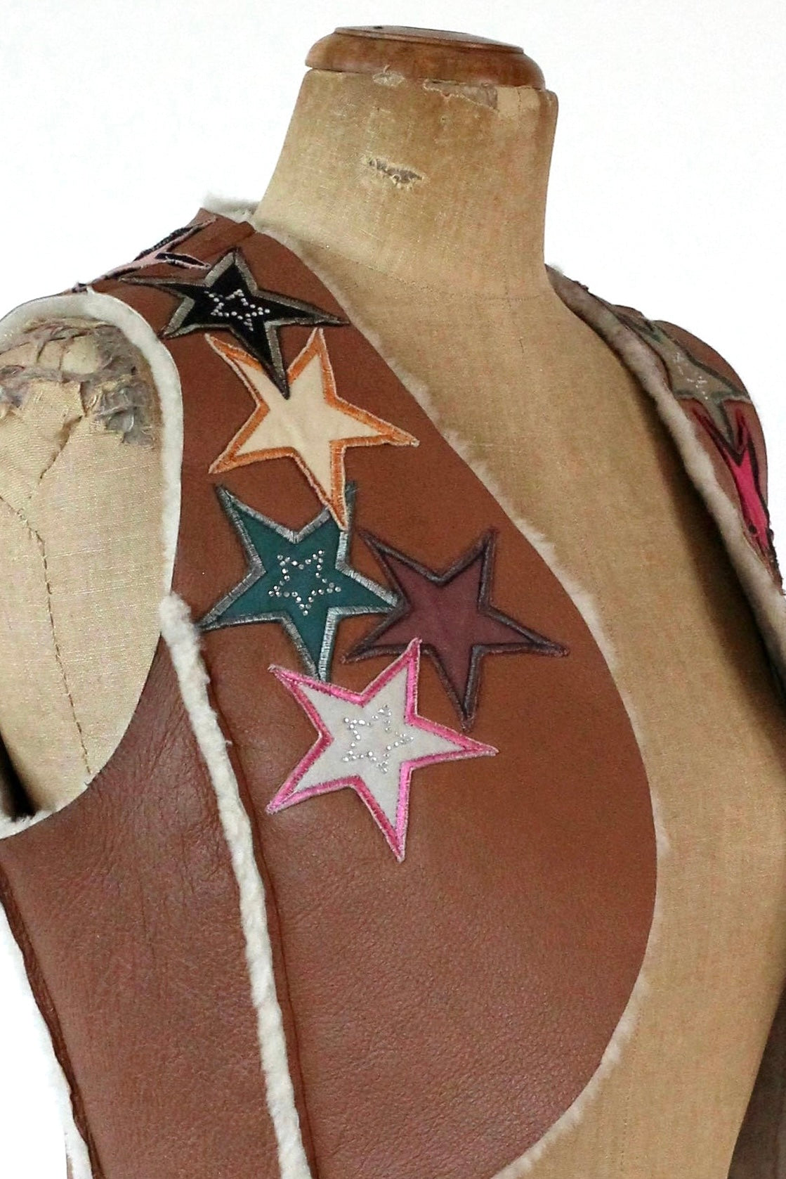 Y2K Vintage Brown Leather Vest with Star Applique //Size M