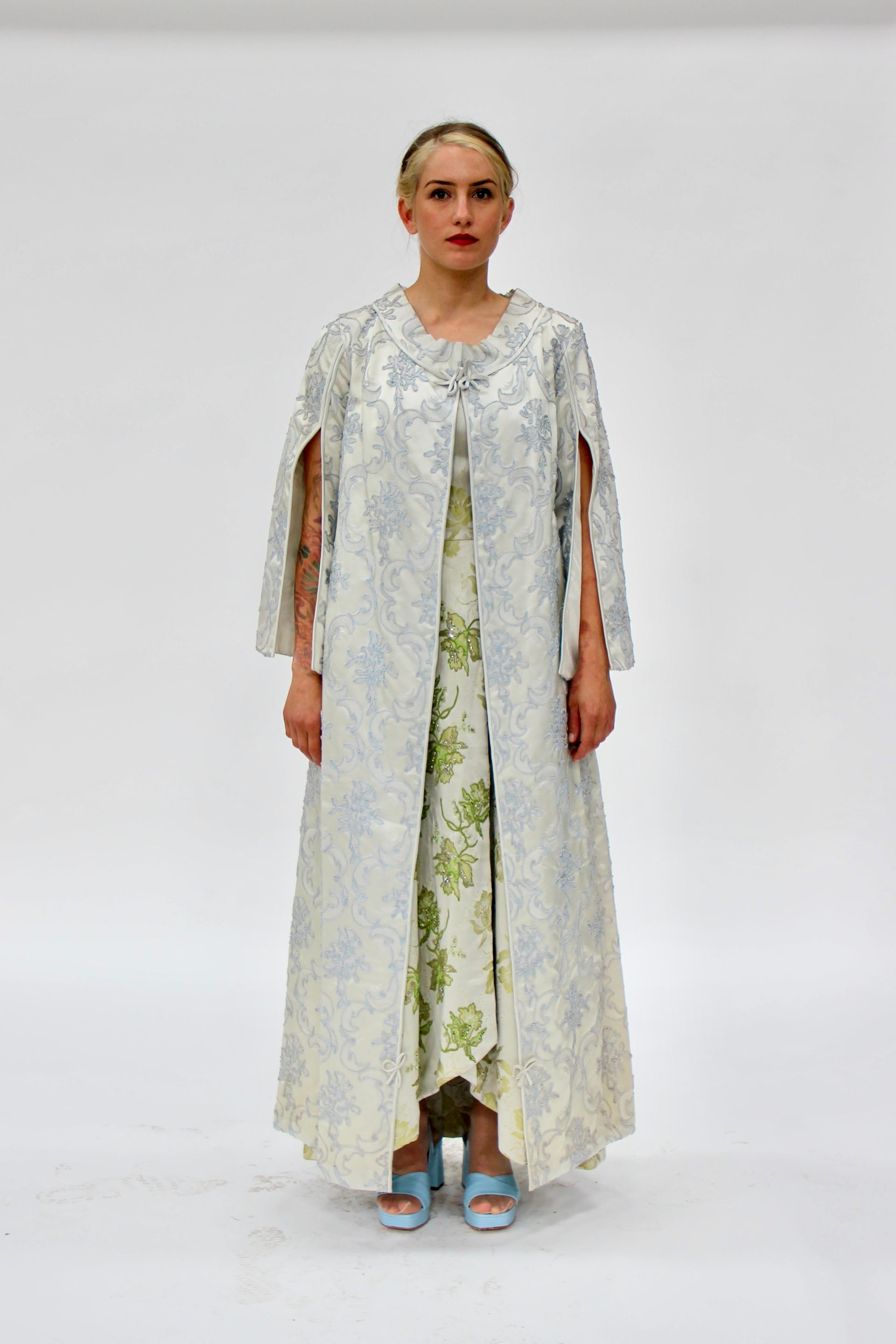 1960s Vintage Brocade Kimono // Size M/L