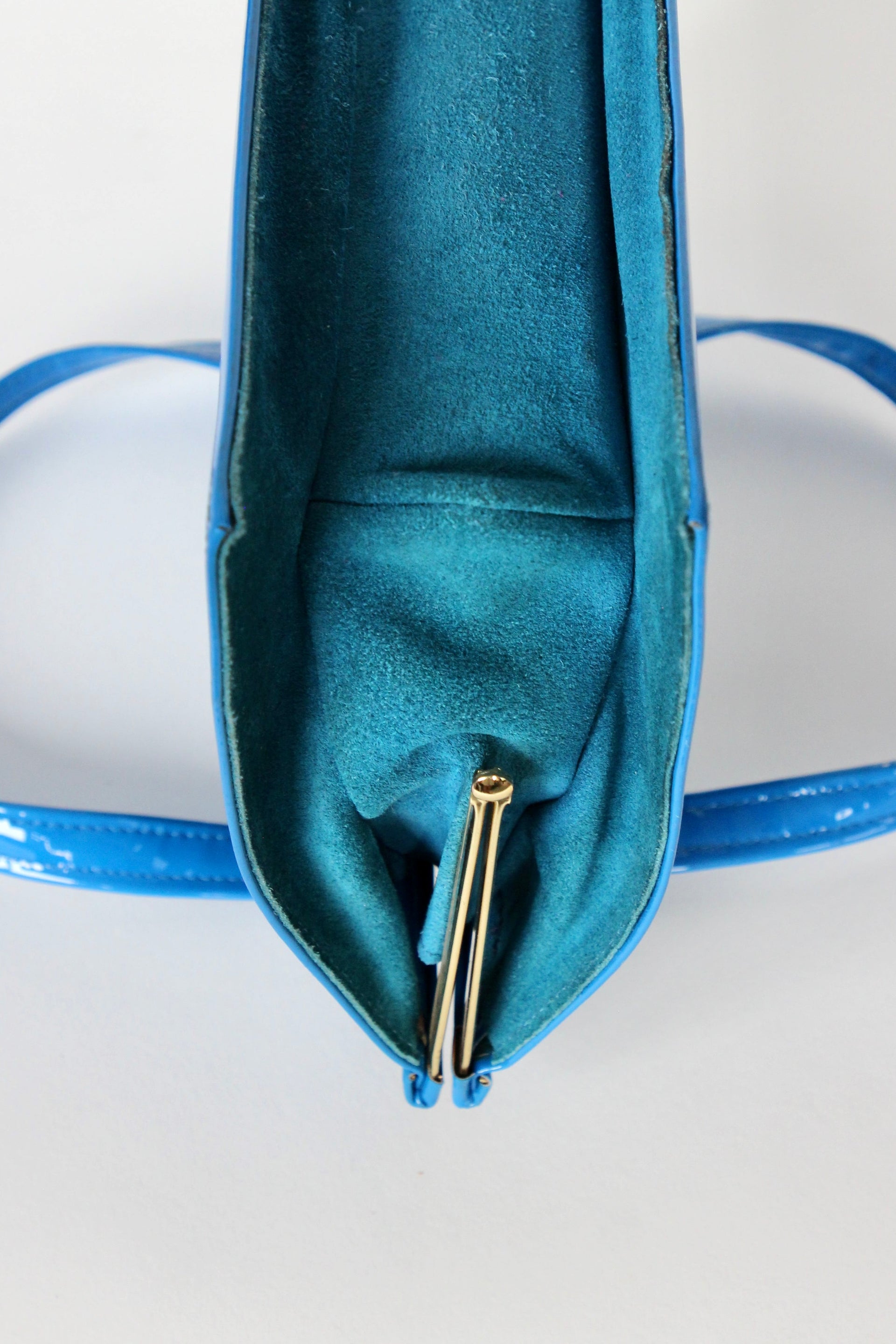 1960s 1970s Vintage Blue Suede and Patent Vinyl Purse Top Handle Bag/Purse