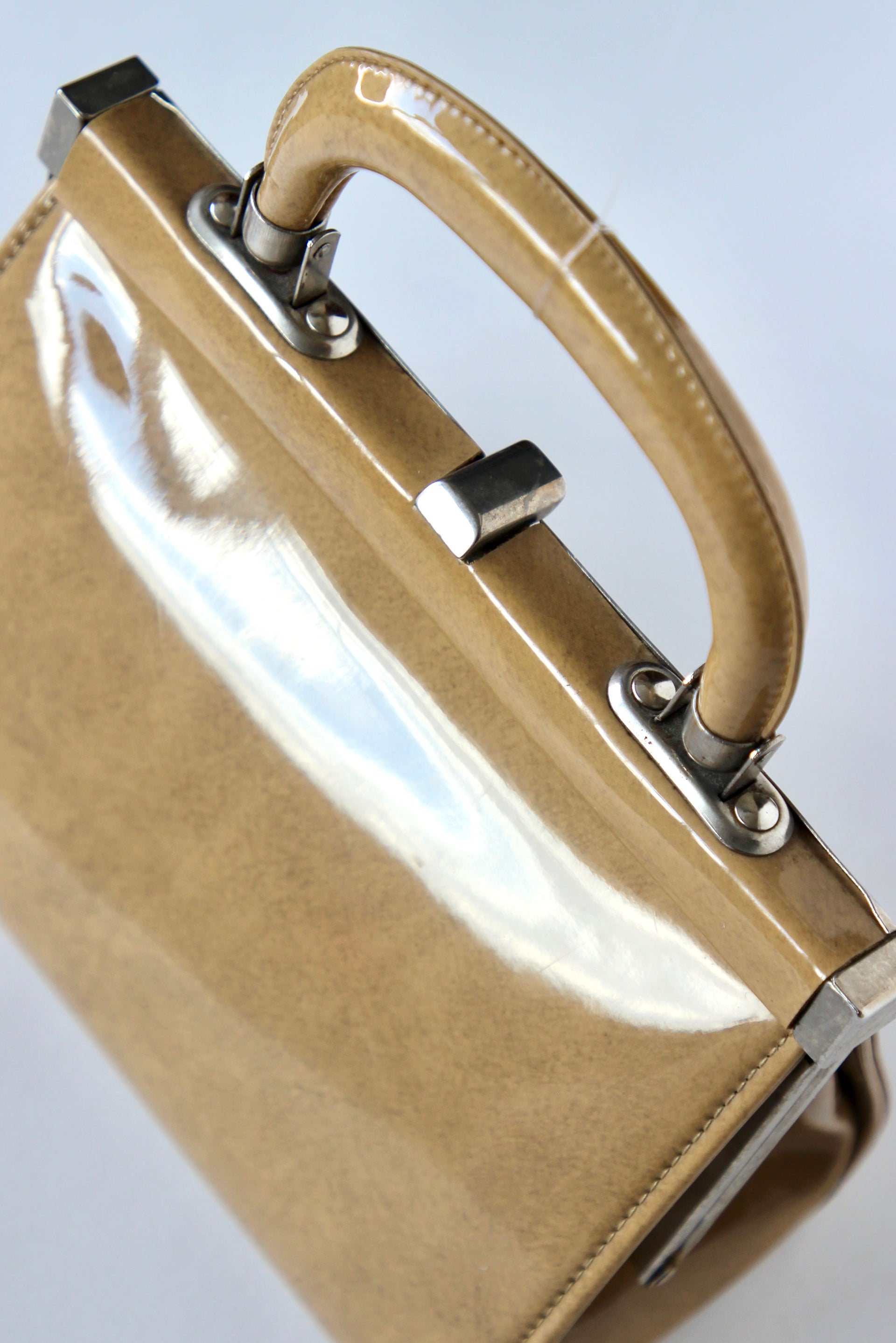 1960s Vintage Beige/Camel Vinyl Top Handle Bag/Purse with Silver Closure.