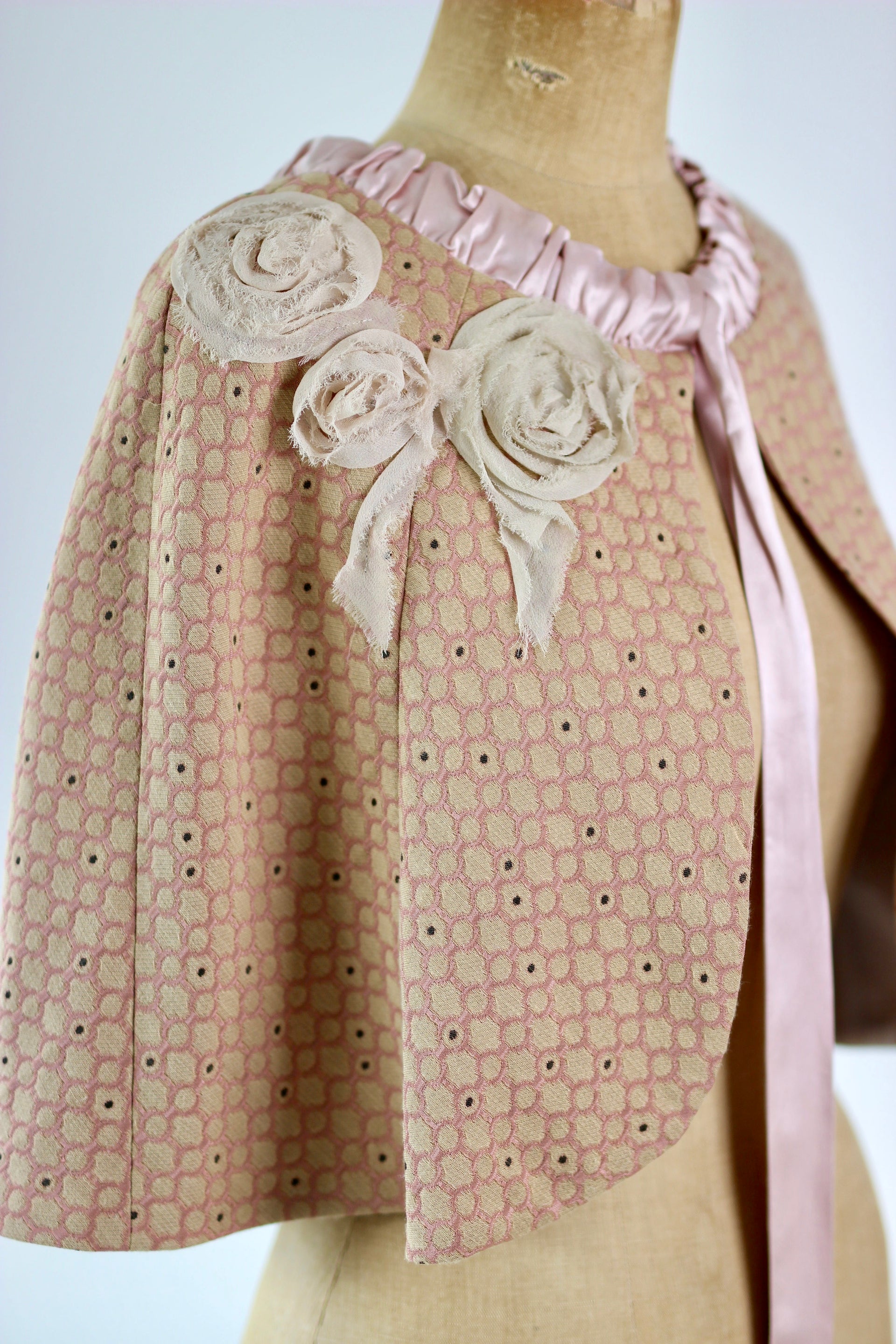 Y2K Vintage Cape with Fabric Flowers 3D//Danish Design