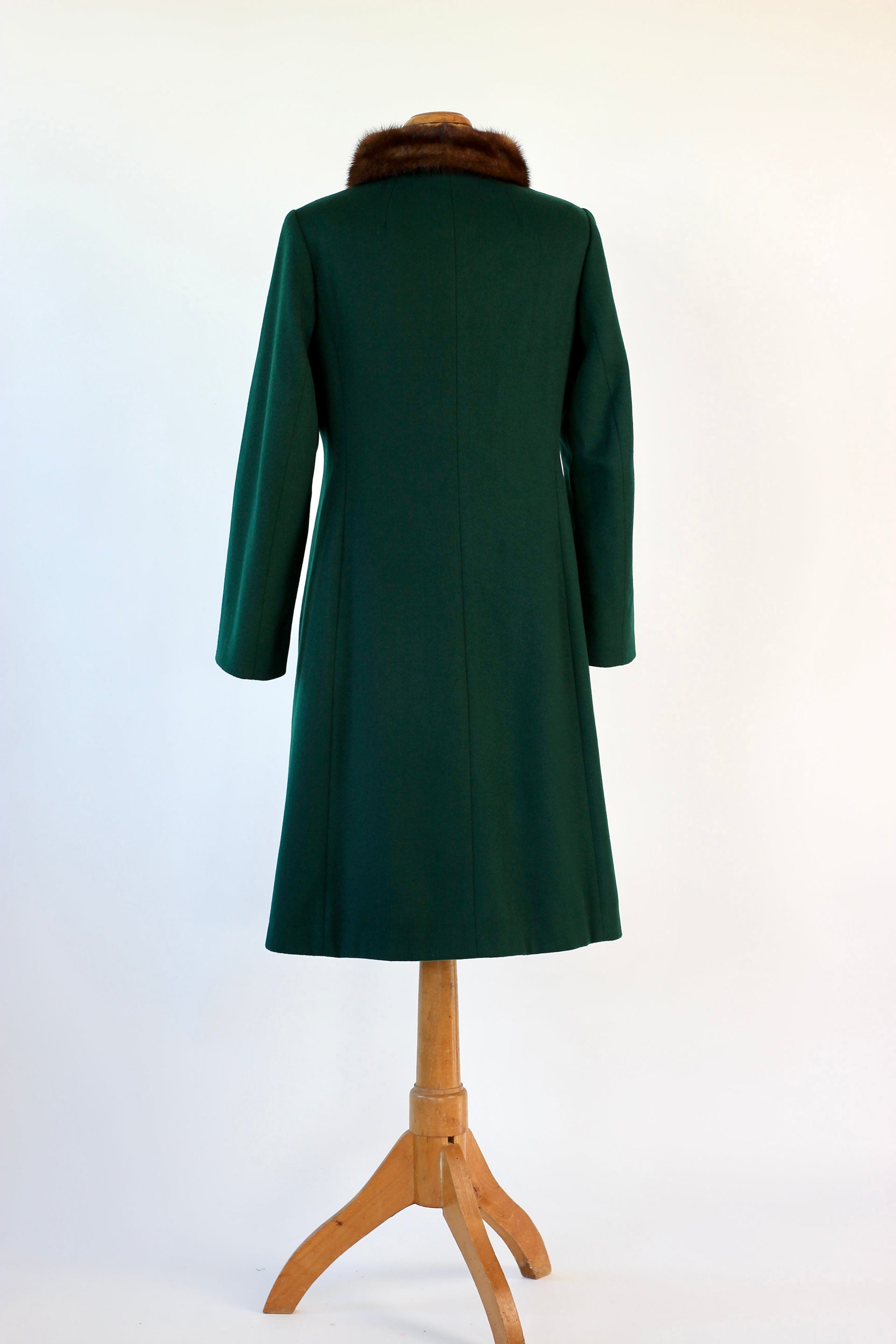 1960s Vintage Green Emerald Wool Coat with Brown Collar // Size M