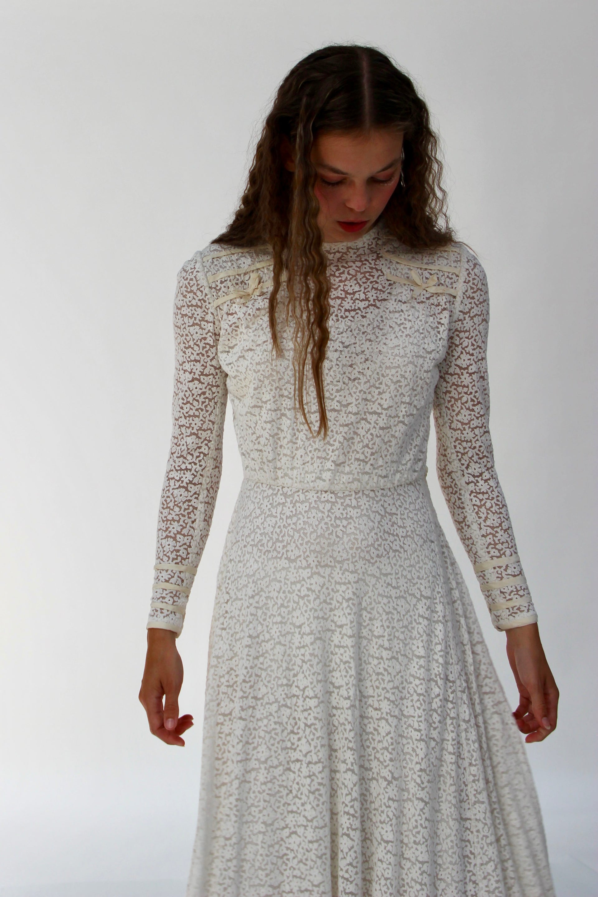 1920s 1930s Vintage Lace Wedding Dress // Size XS