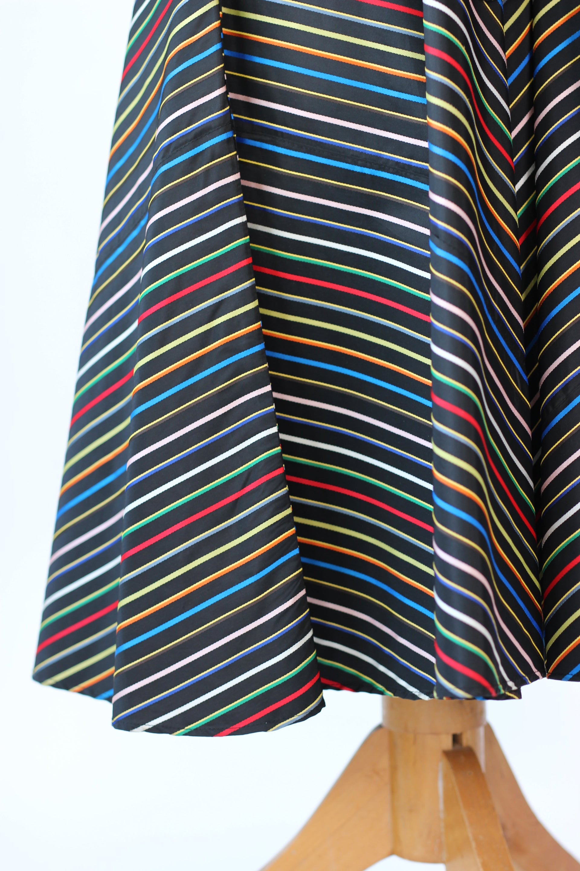 1940s Vintage Black Rainbow Striped Wrap Shirt Dress//Size S-L