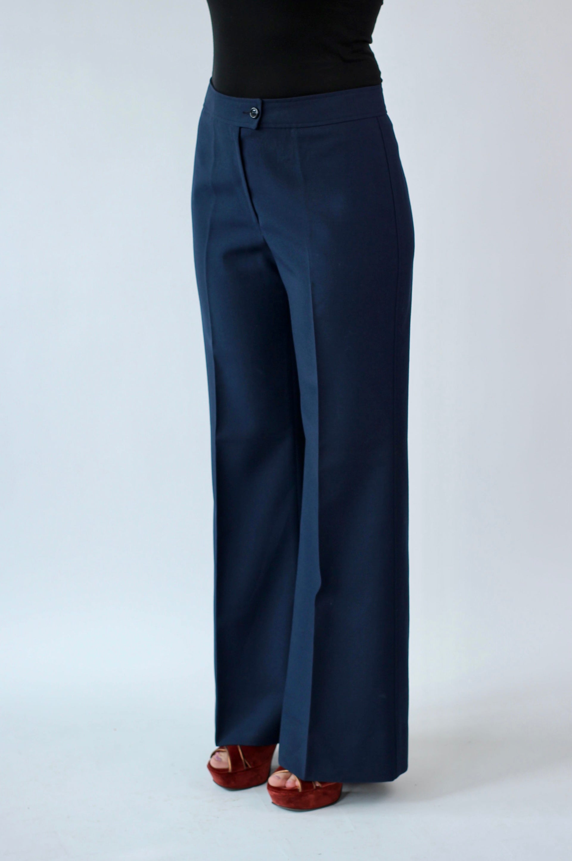 1970s Navy Blue High Waisted Flare Pants// Size M