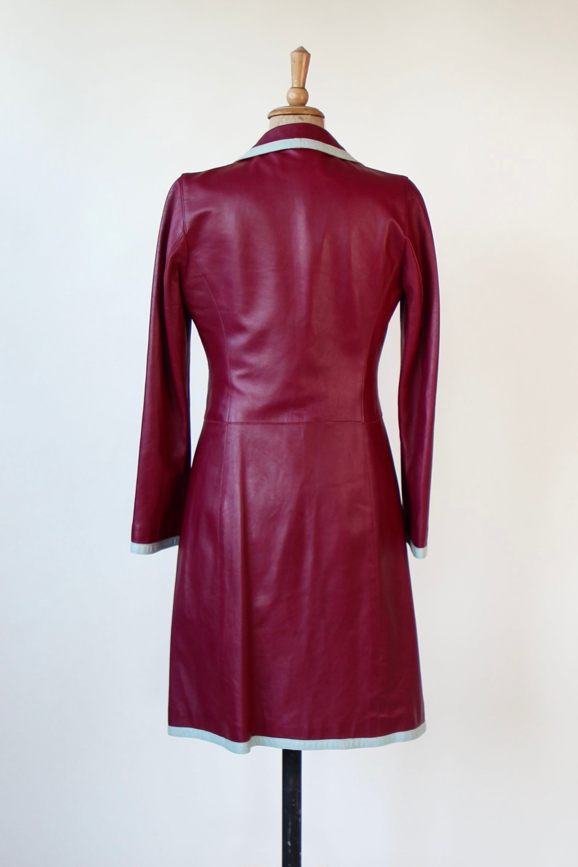 Y2K Italian Designer Burgundy Leather Trench Coat // Size XS/S