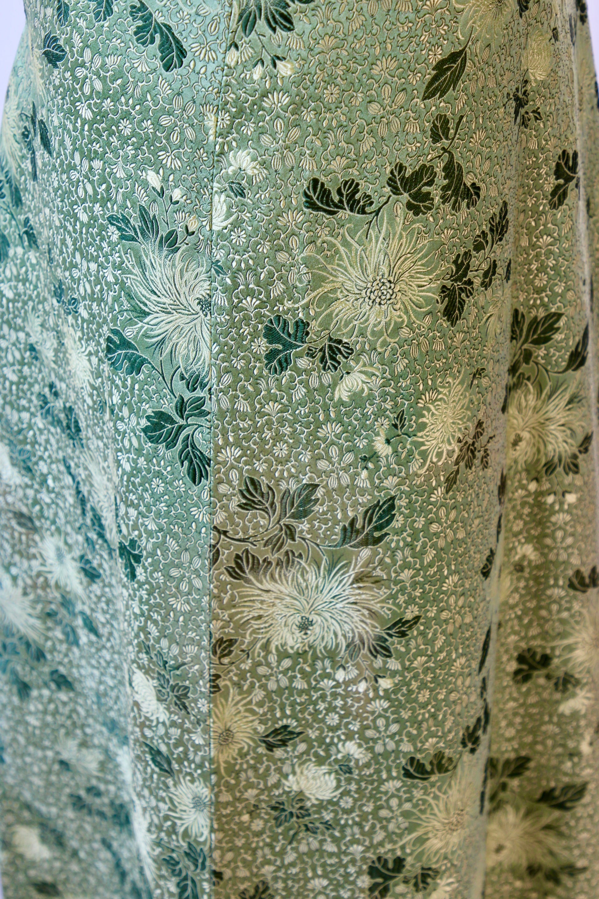 1950s 1960s Green/Gold Evening Gown with Chinese Inspired Pattern//Size XS/S