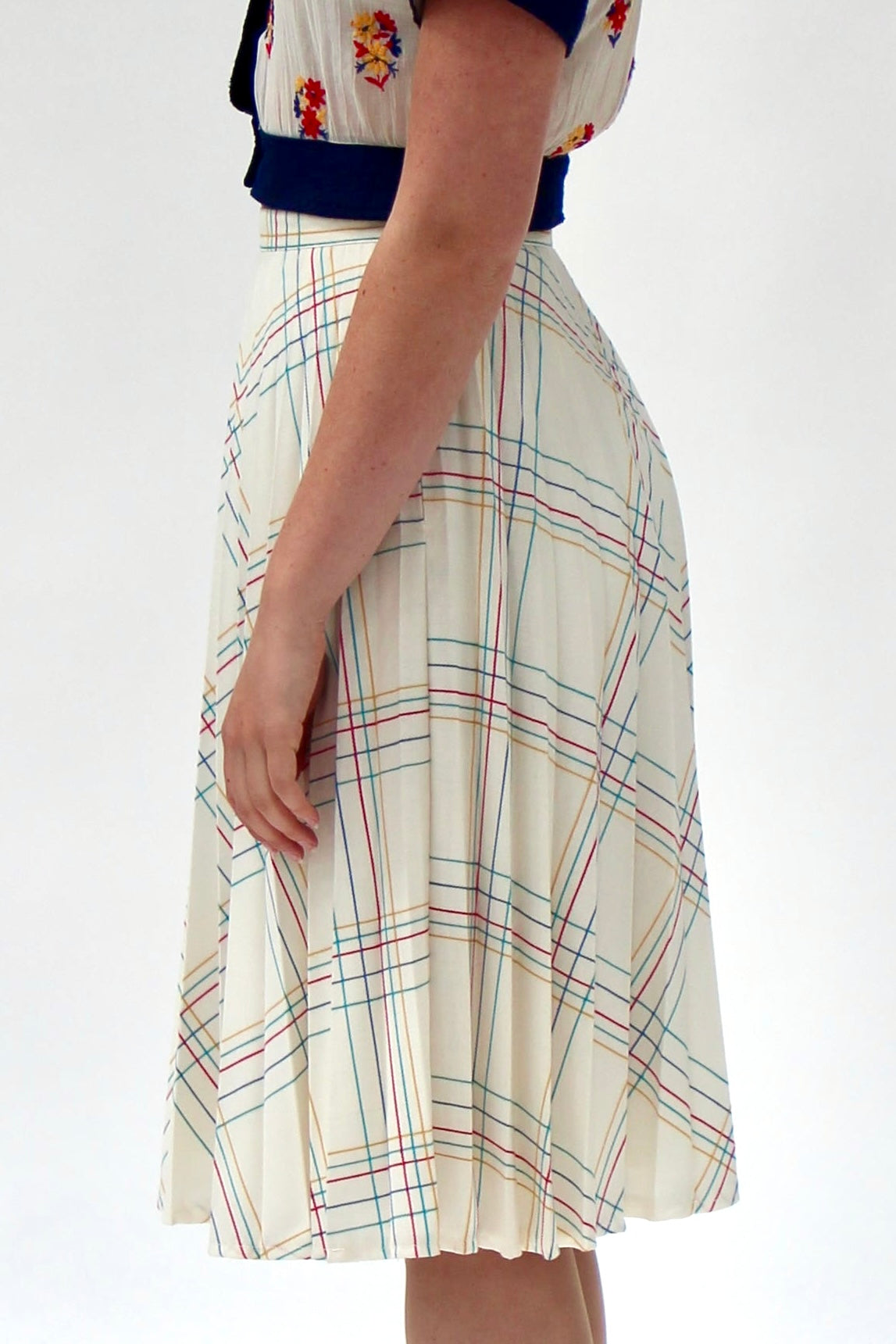 1970s High Waisted Pleated Skirt//Size S
