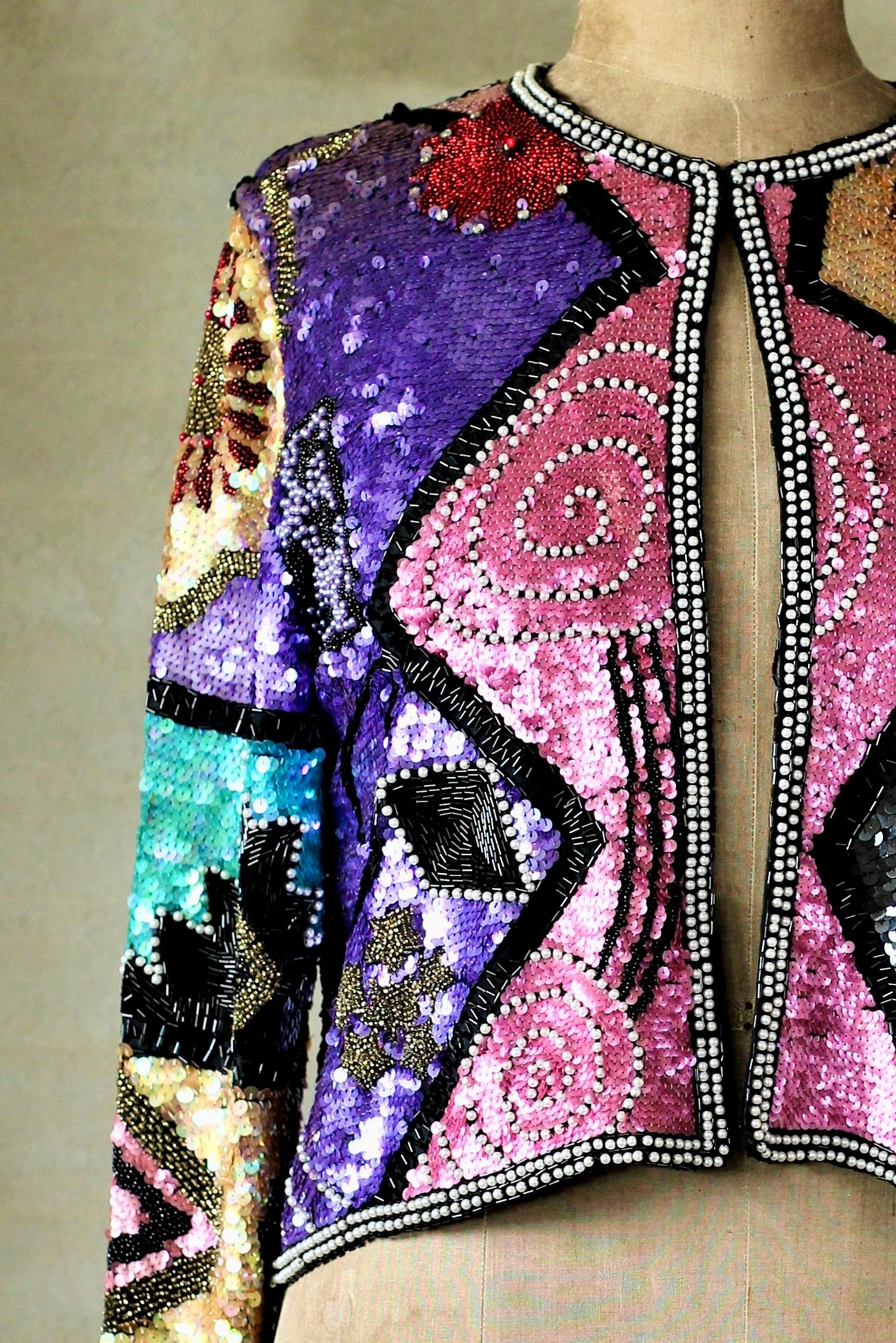 Vintage Beaded Sequin Jacket // Size M