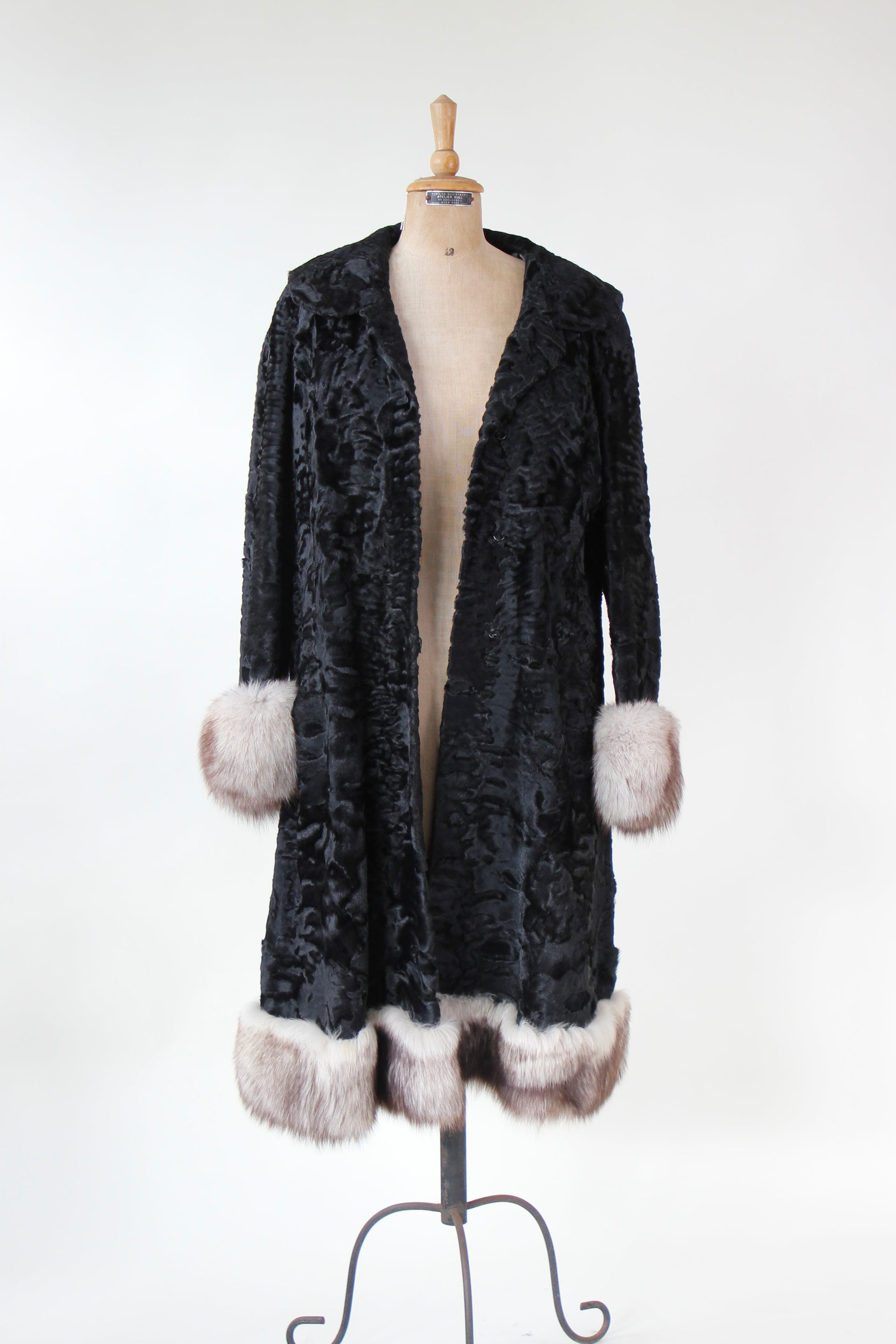 1950s Vintage Black Lamb Fur Coat // Size L/XL