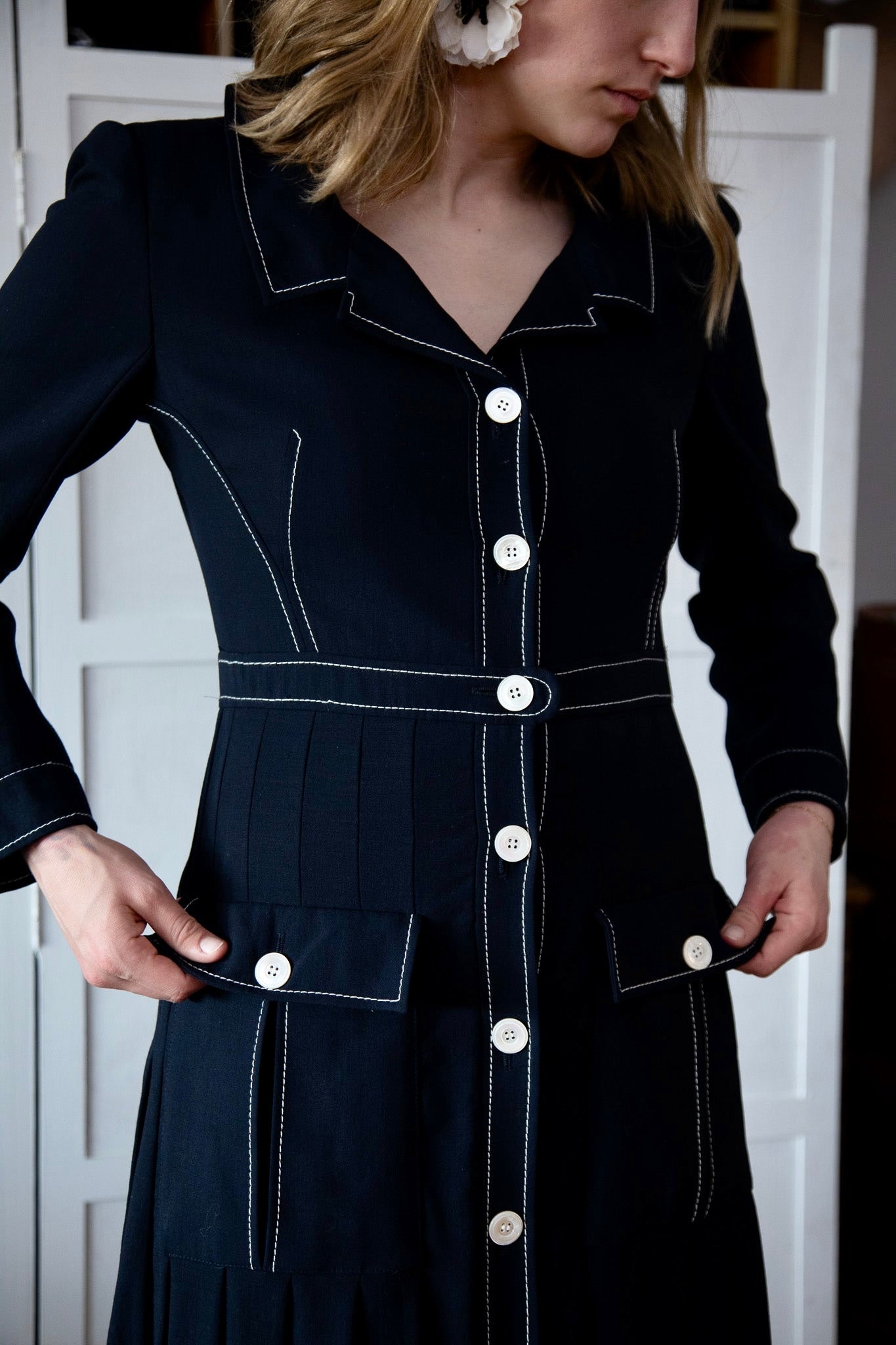 1980s Vintage Navy Blue Wool Shirt Dress // Italien Design // Size M