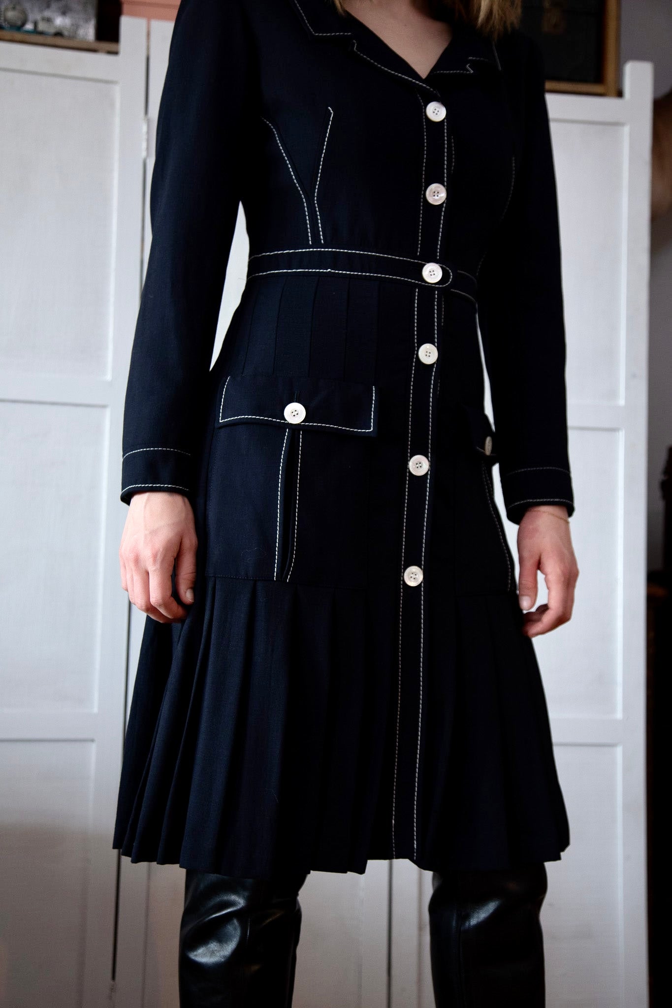 1980s Vintage Navy Blue Wool Shirt Dress // Italien Design // Size M