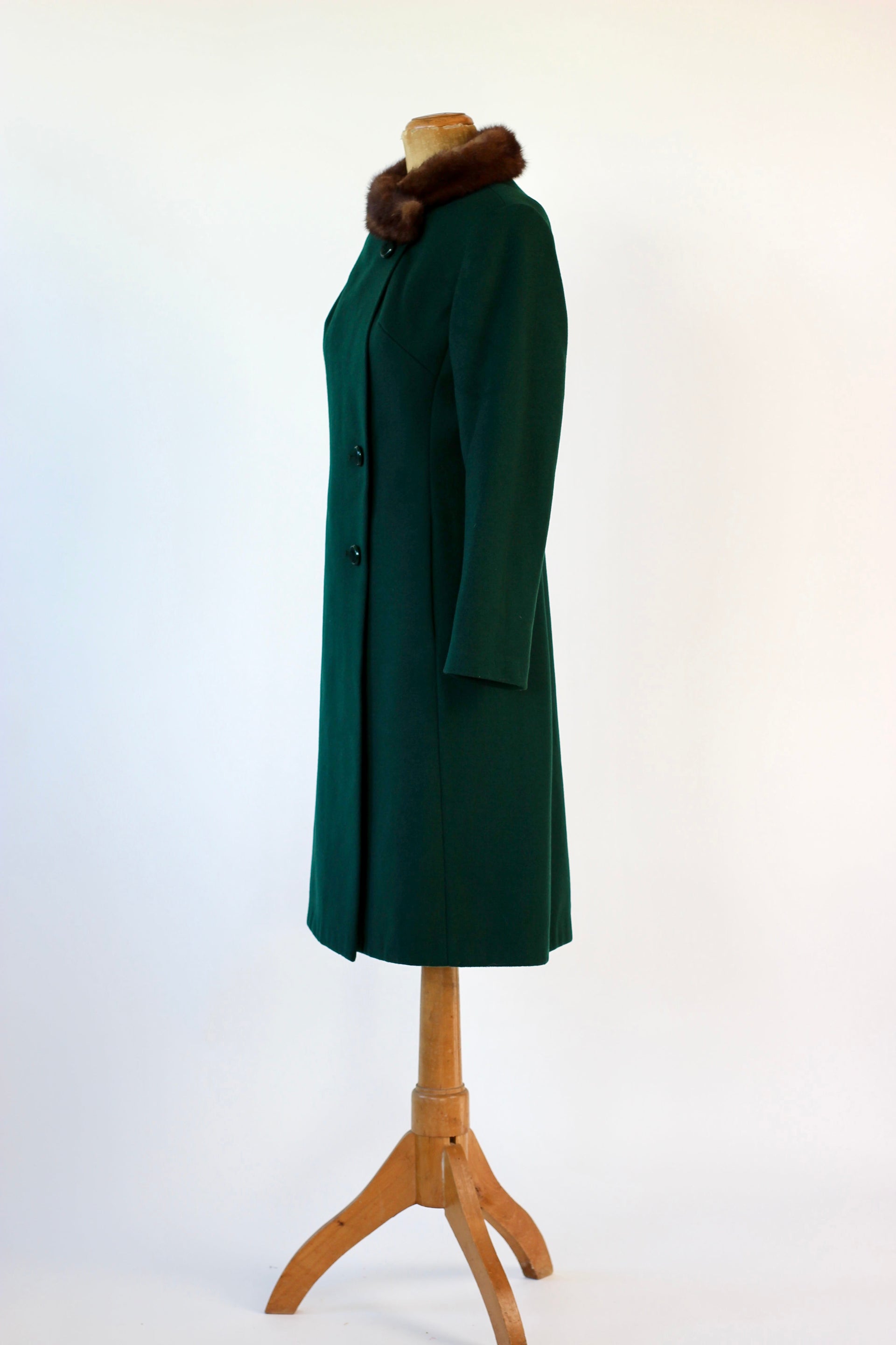 1960s Vintage Green Emerald Wool Coat with Brown Collar // Size M