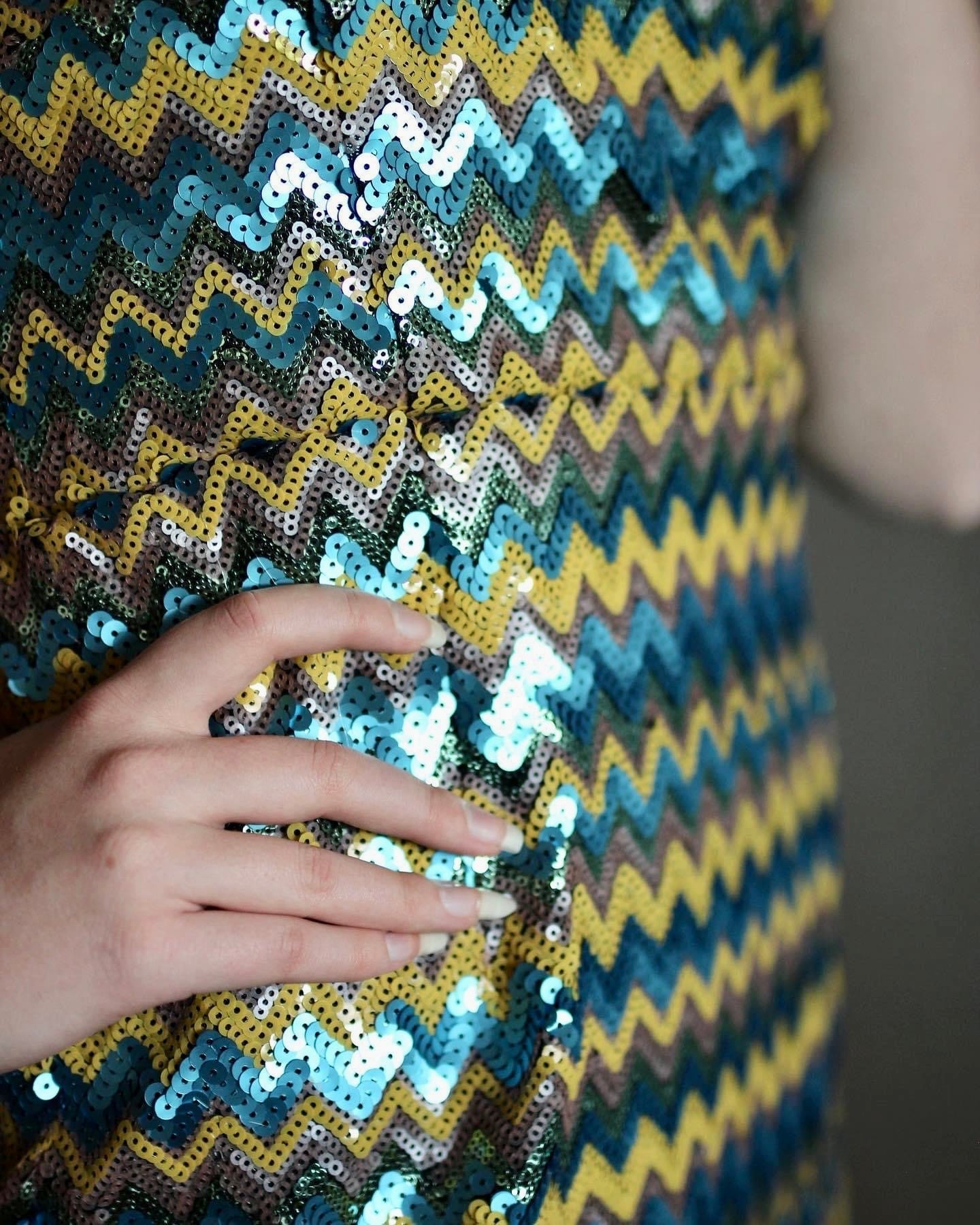 Sequin Dress with Zig Zag Pattern//Size M