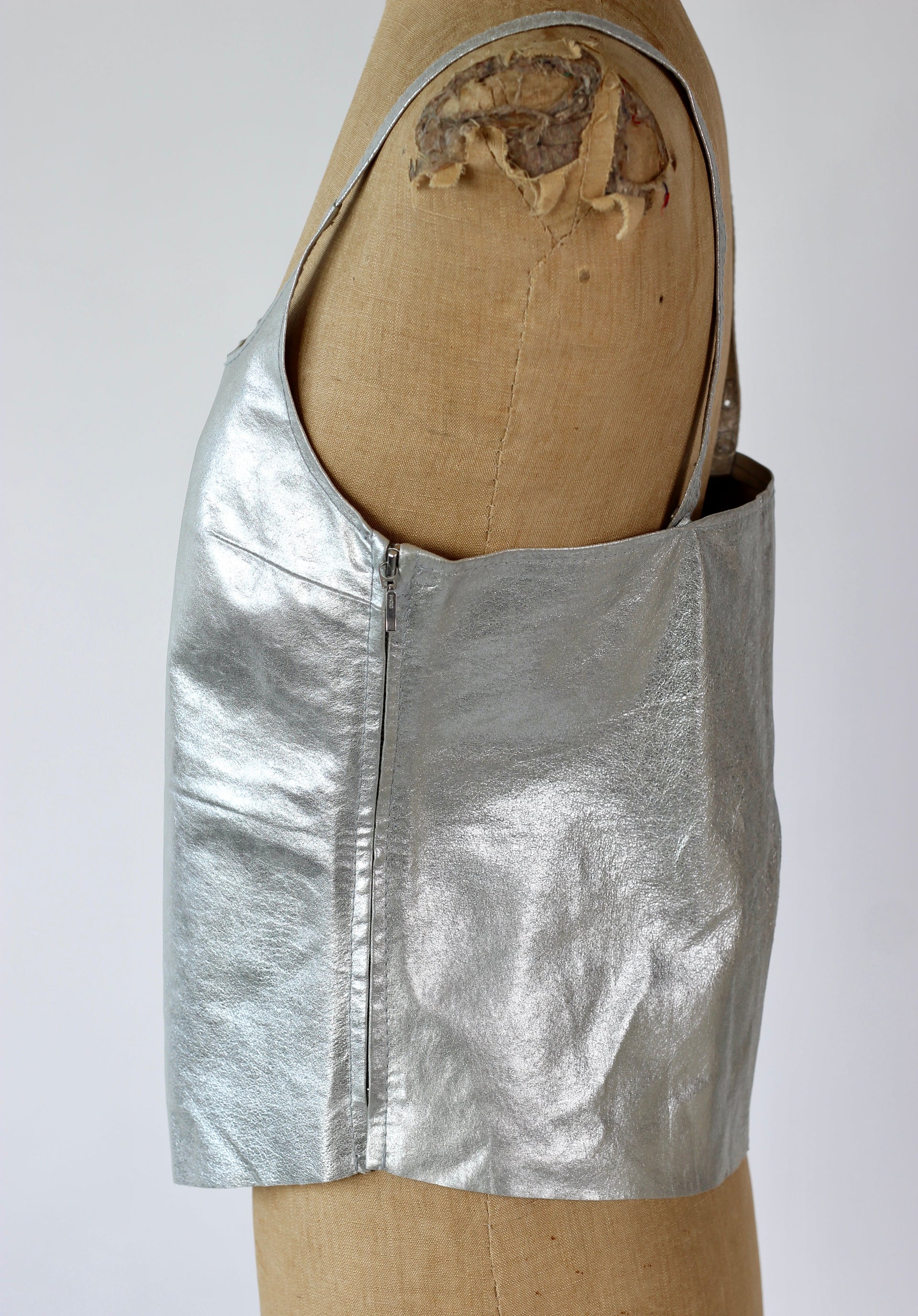 1990s Vintage Leather Silver Top//Size L
