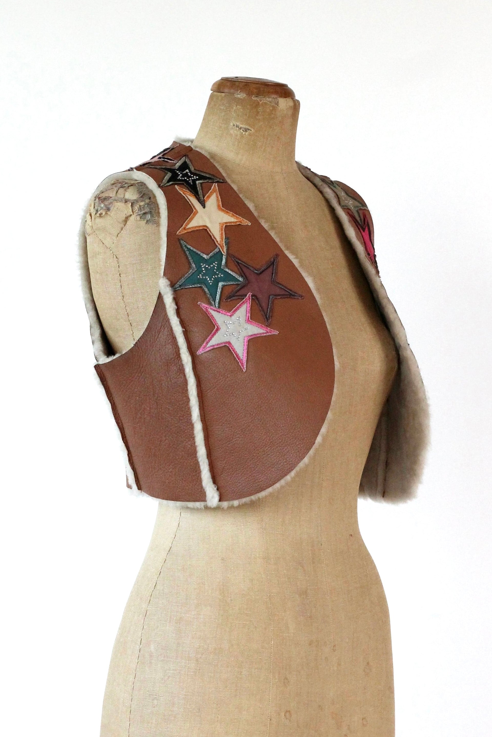 Y2K Vintage Brown Leather Vest with Star Applique //Size M