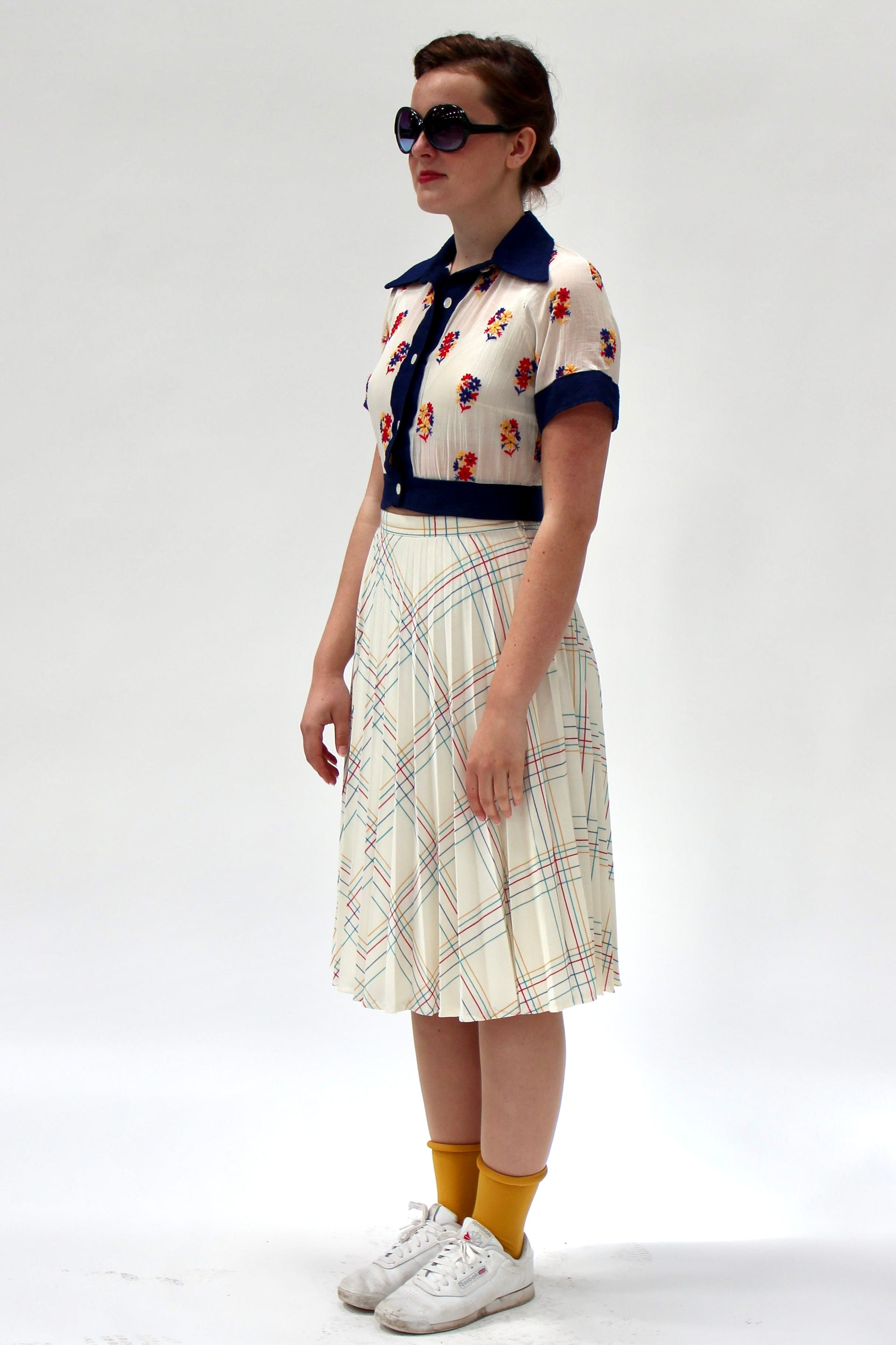 1970s High Waisted Pleated Skirt//Size S