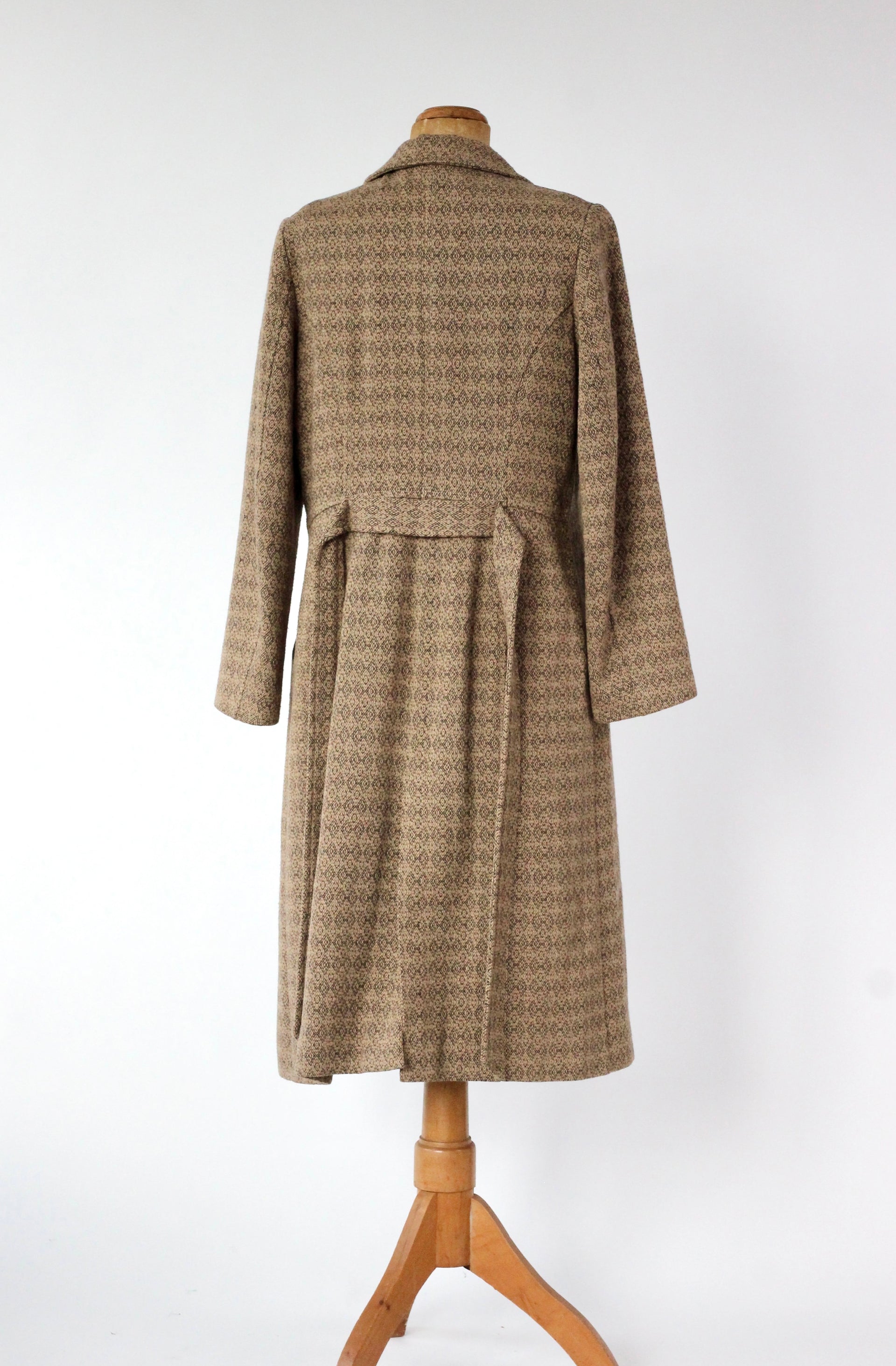 Vintage Slim Fit Wool Coat//Danish Design //Size M