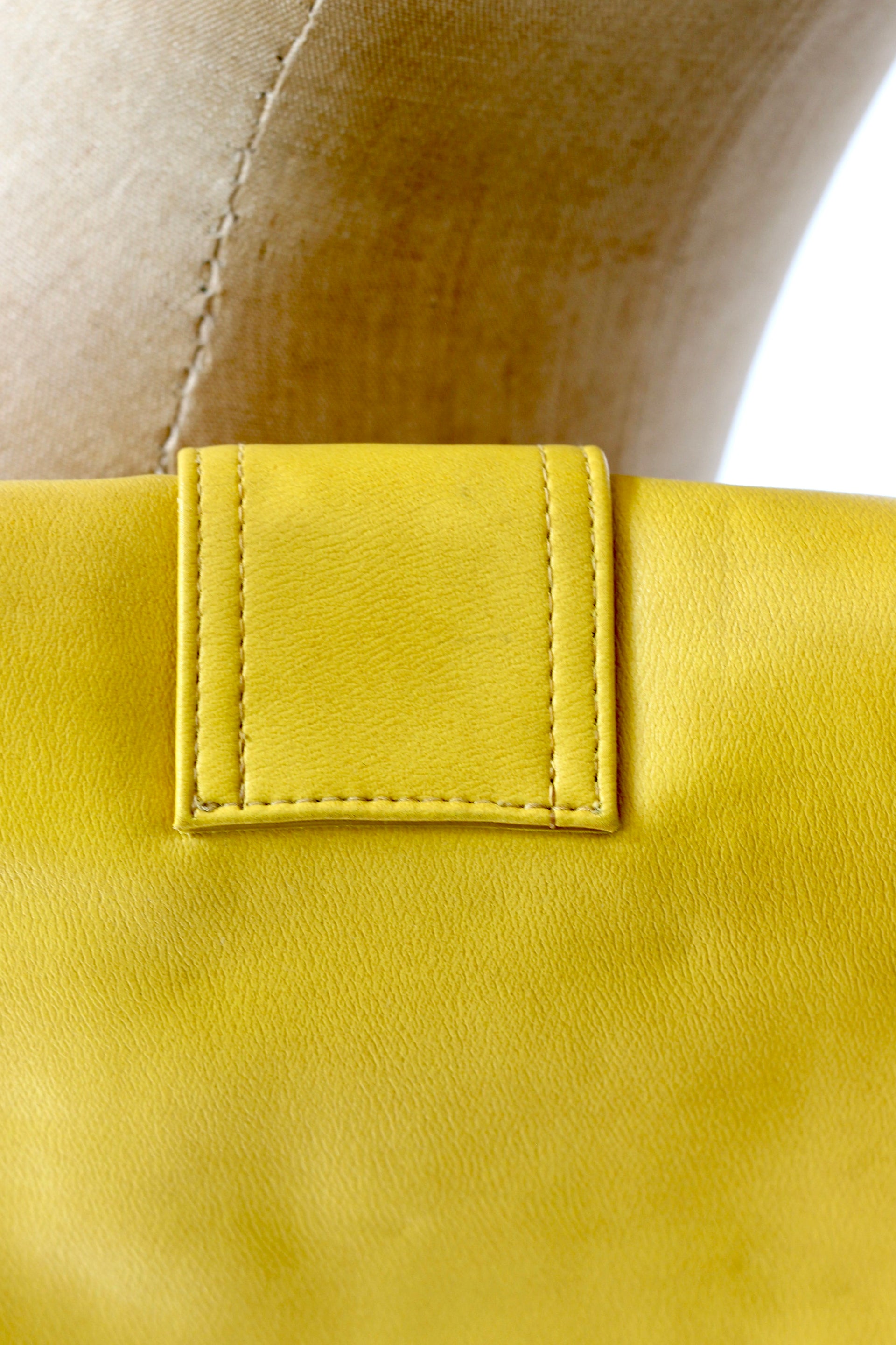1970s Vintage Yellow Vinyl Shoulder Strap Bag