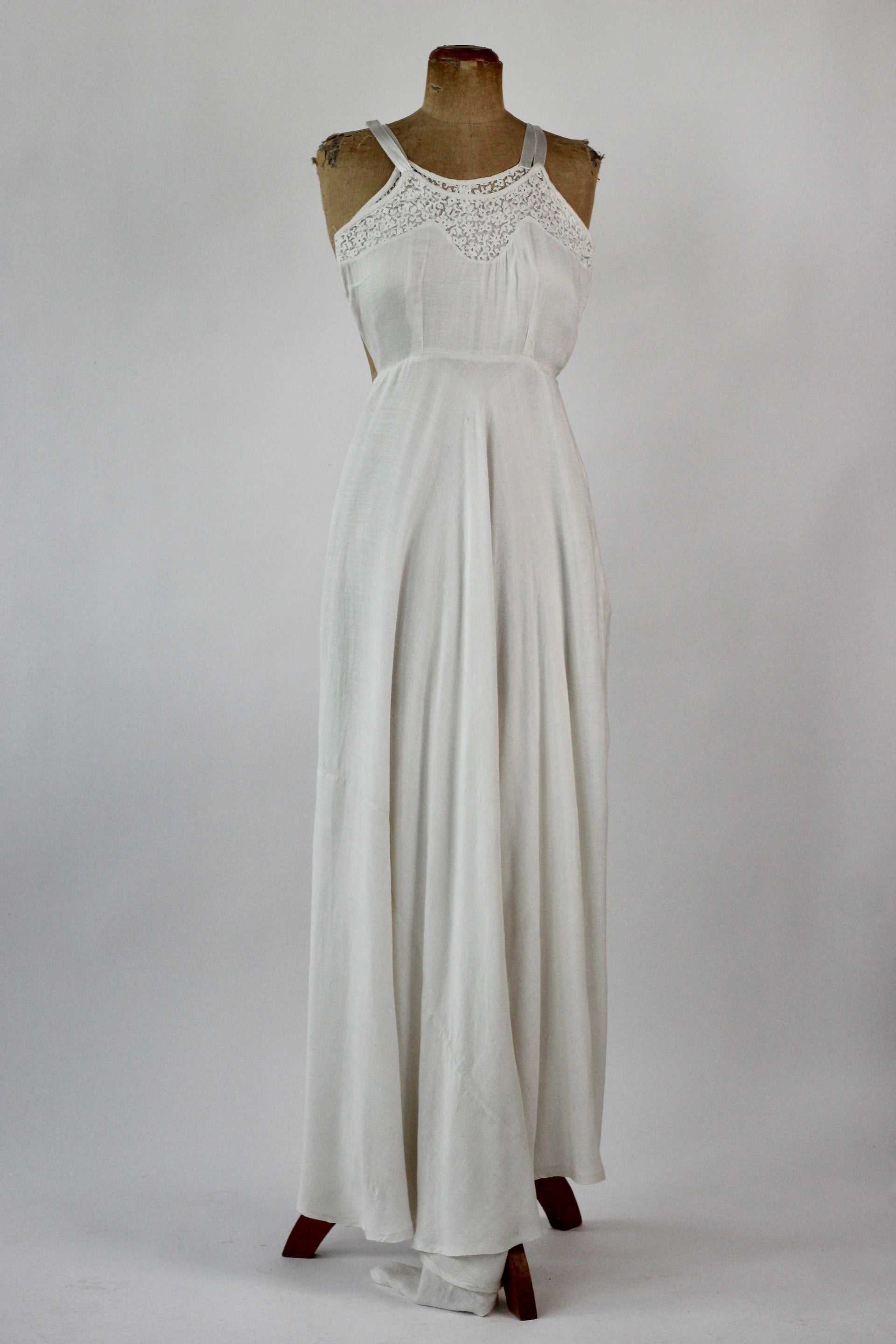 1920s 1930s Vintage Lace Wedding Dress // Size XS