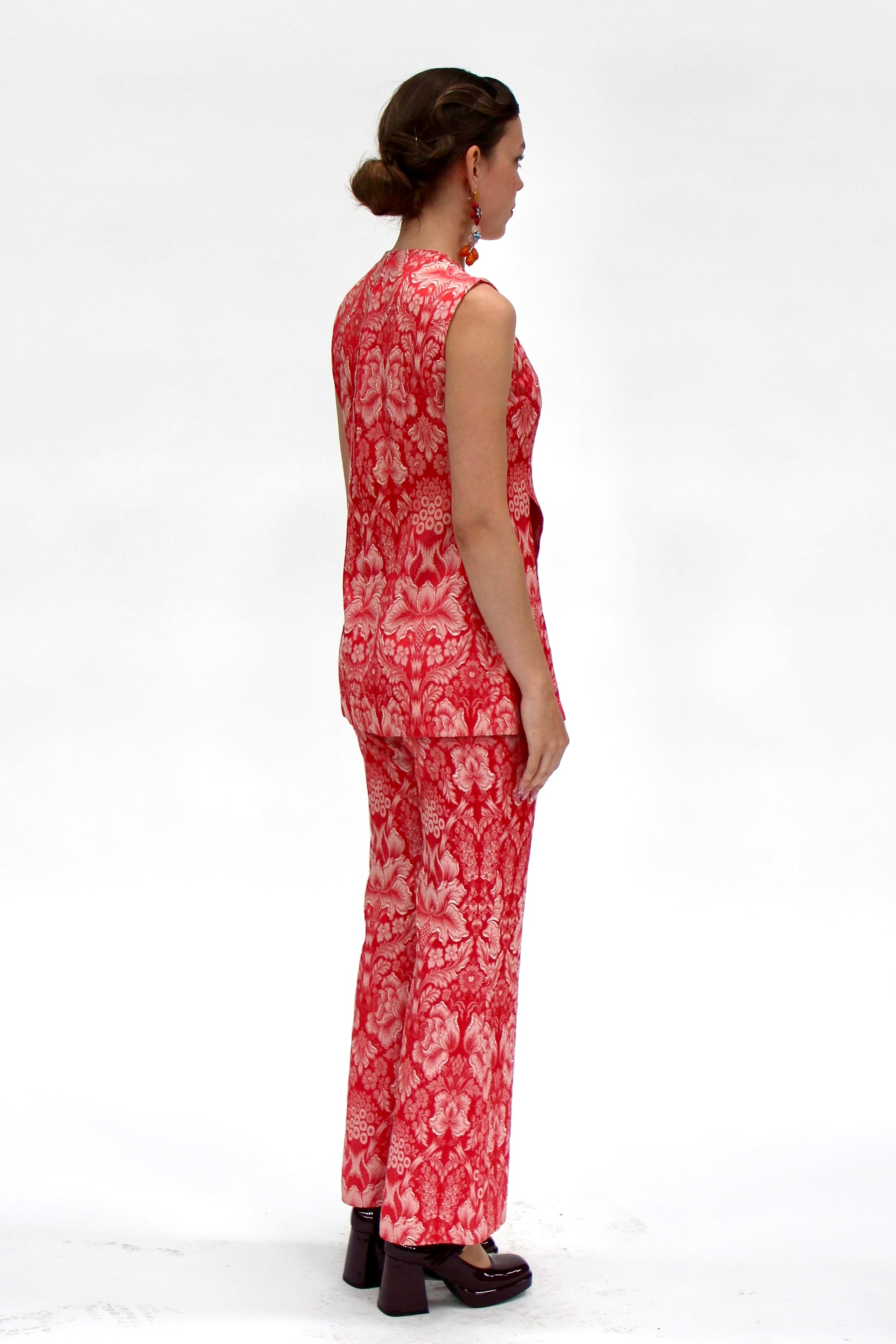 1950s Vintage Red and White Brocade Pantsuit // Size XS