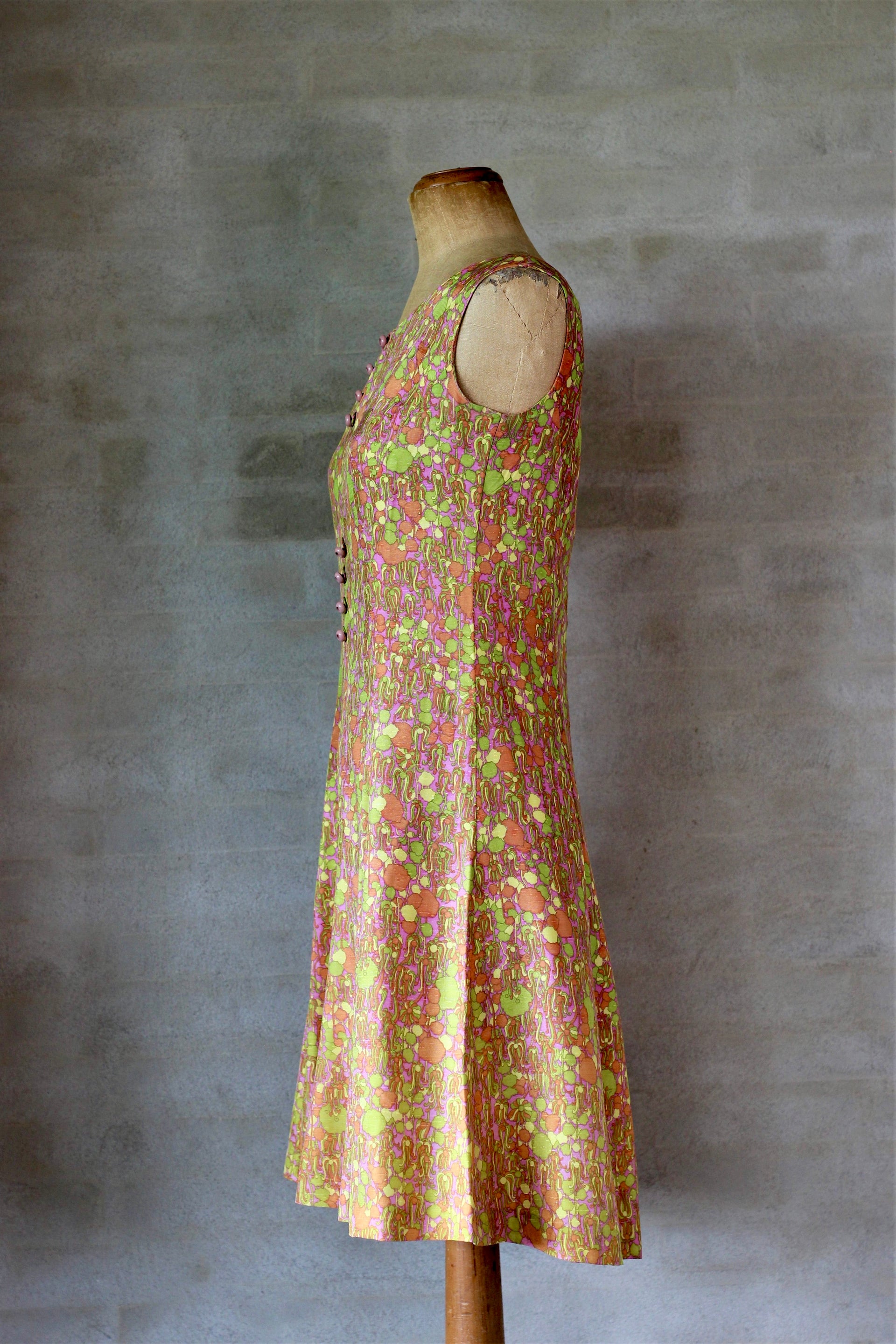 1970s Short Dress in Bright Colors//Size M