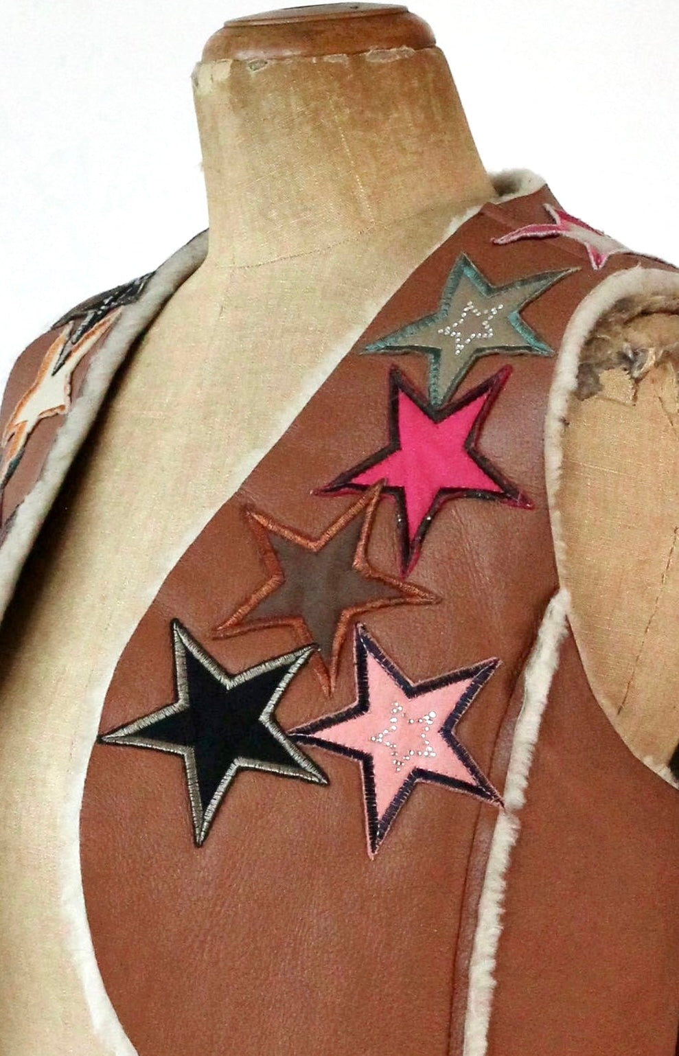 Y2K Vintage Brown Leather Vest with Star Applique //Size M