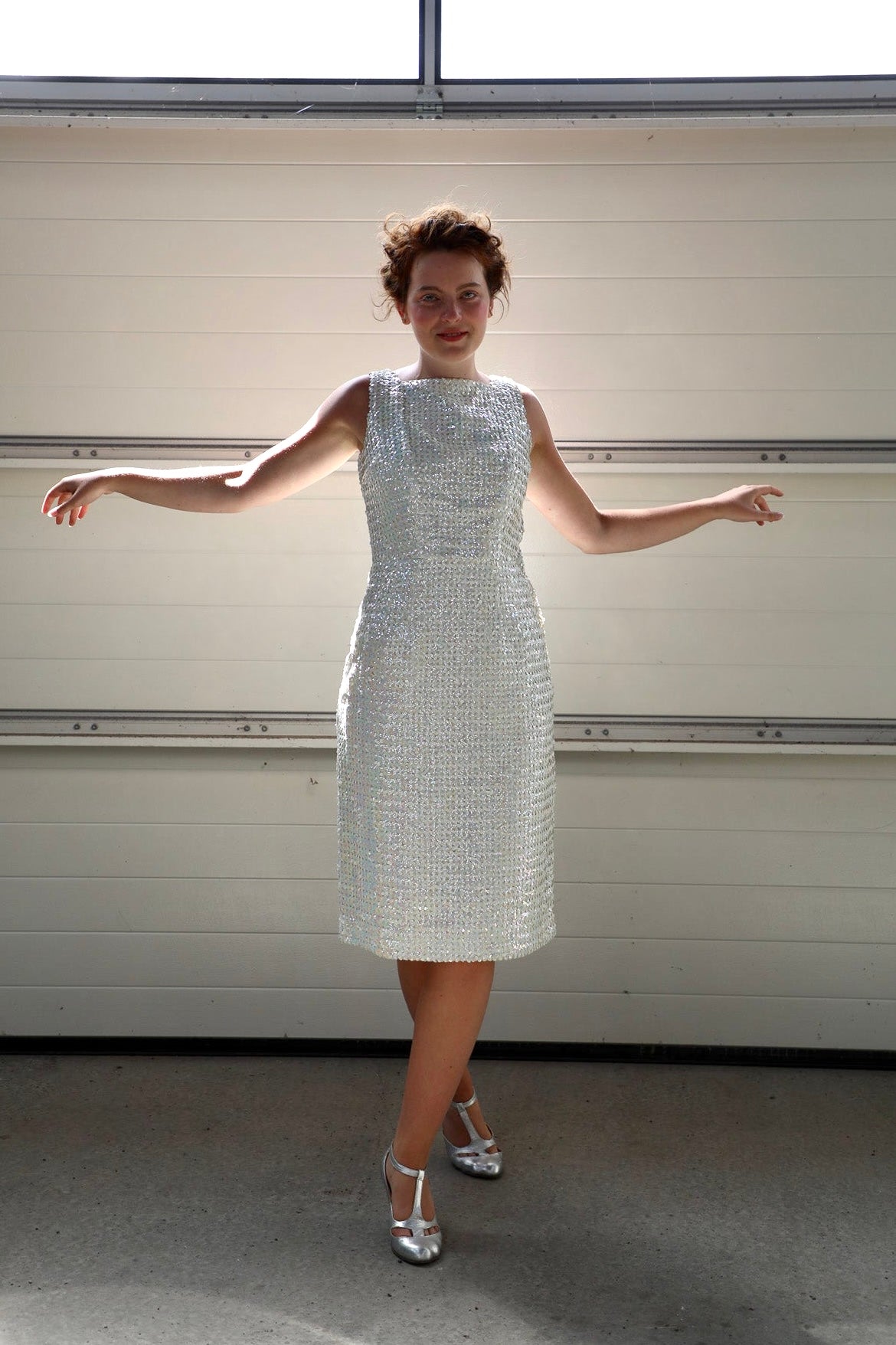 1960s White Vintage Sequin Dress//Size S/M