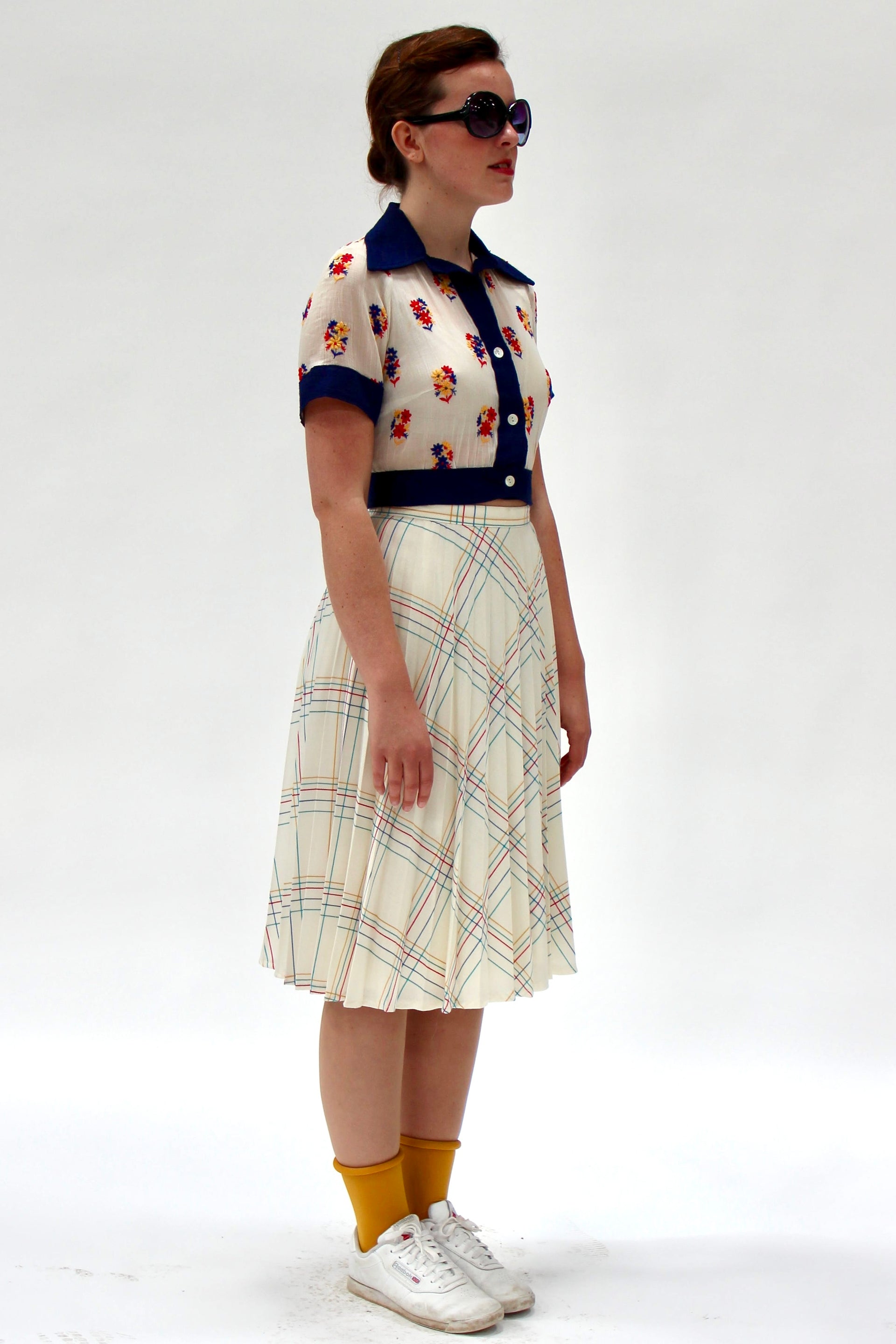 1970s High Waisted Pleated Skirt//Size S