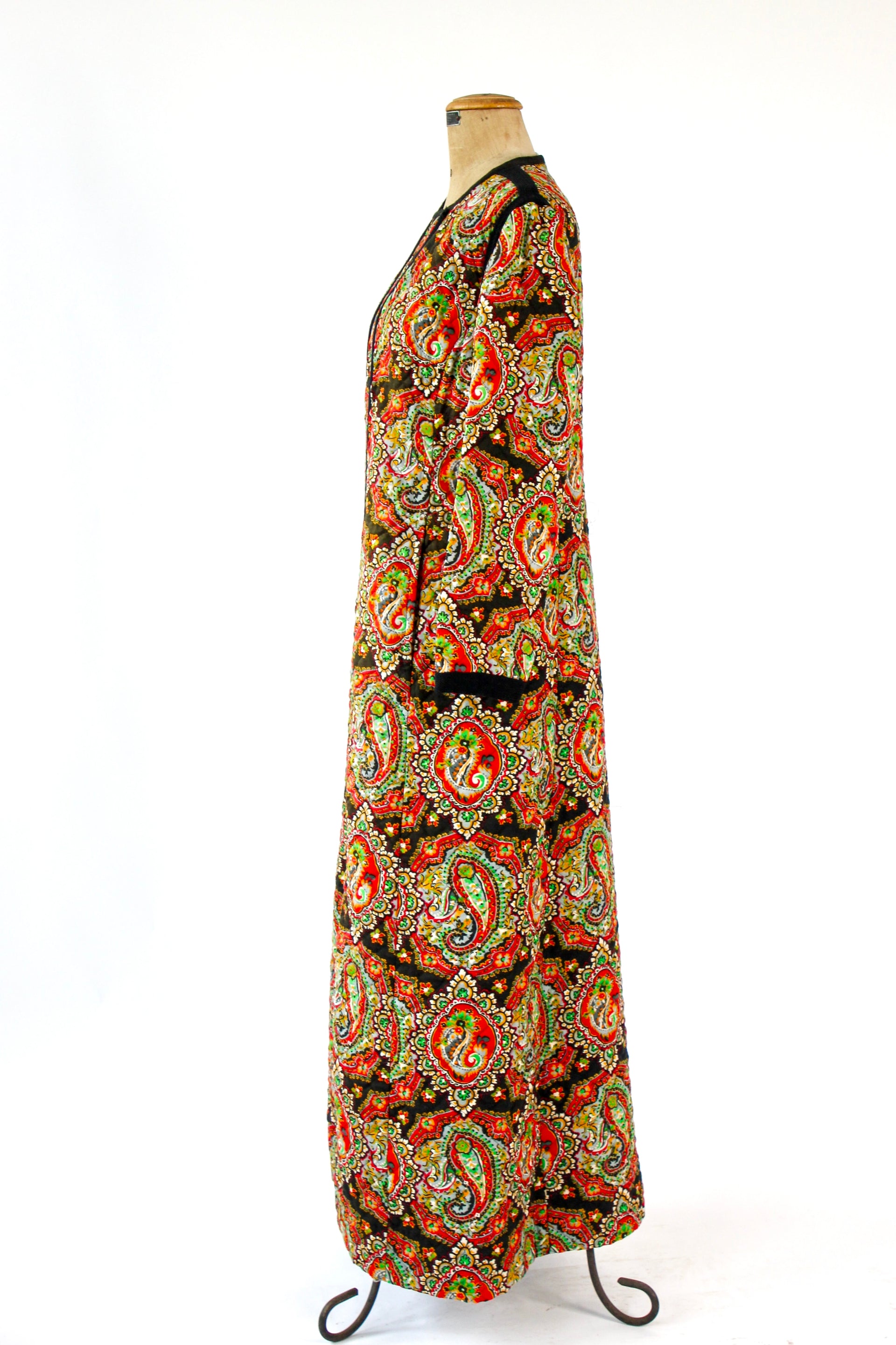 1960s 1970s Vintage Quilted Maxi Dress / Coat//Size M