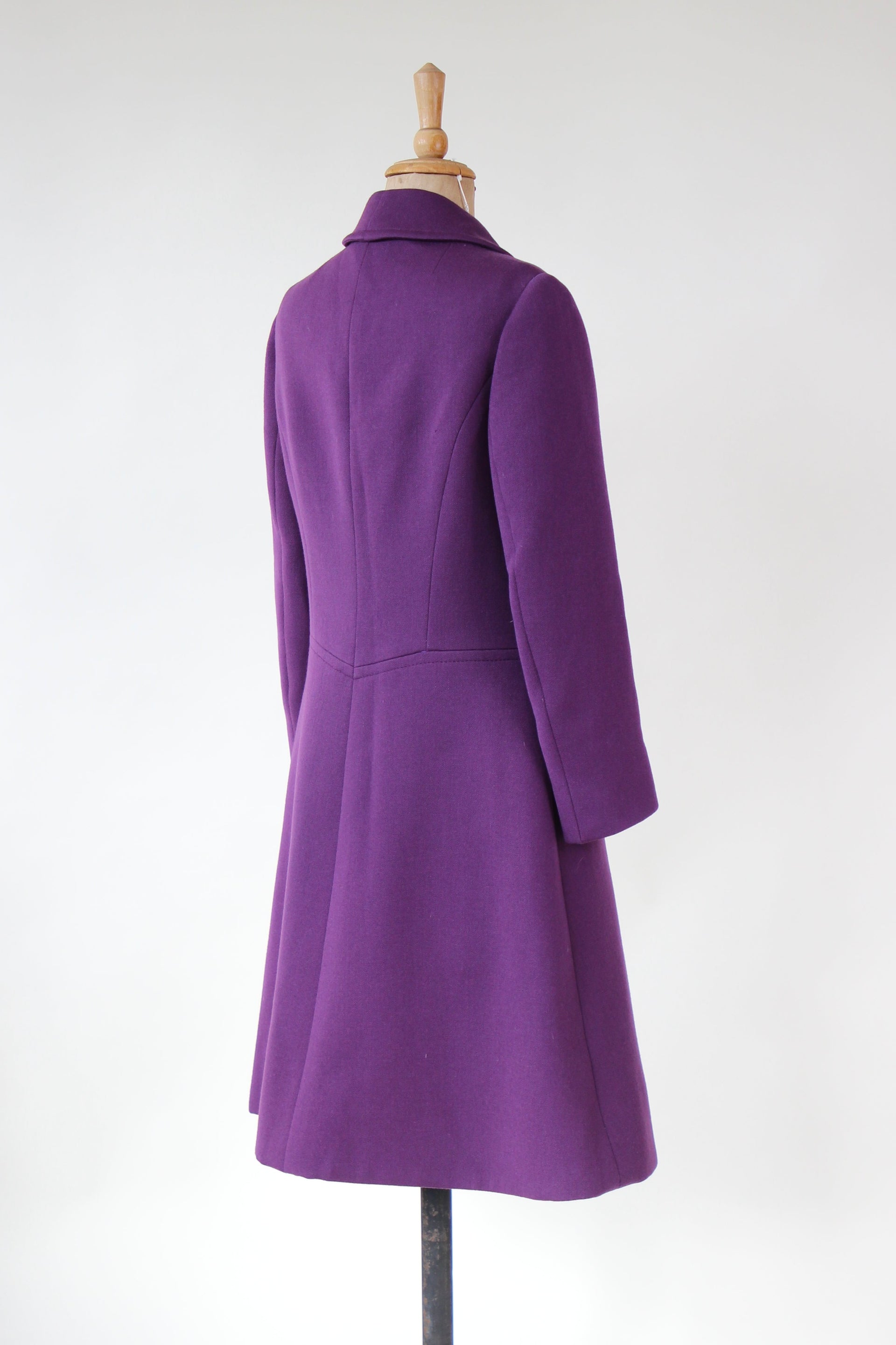 1960s Vintage Purple Mod Wool Coat // Size M