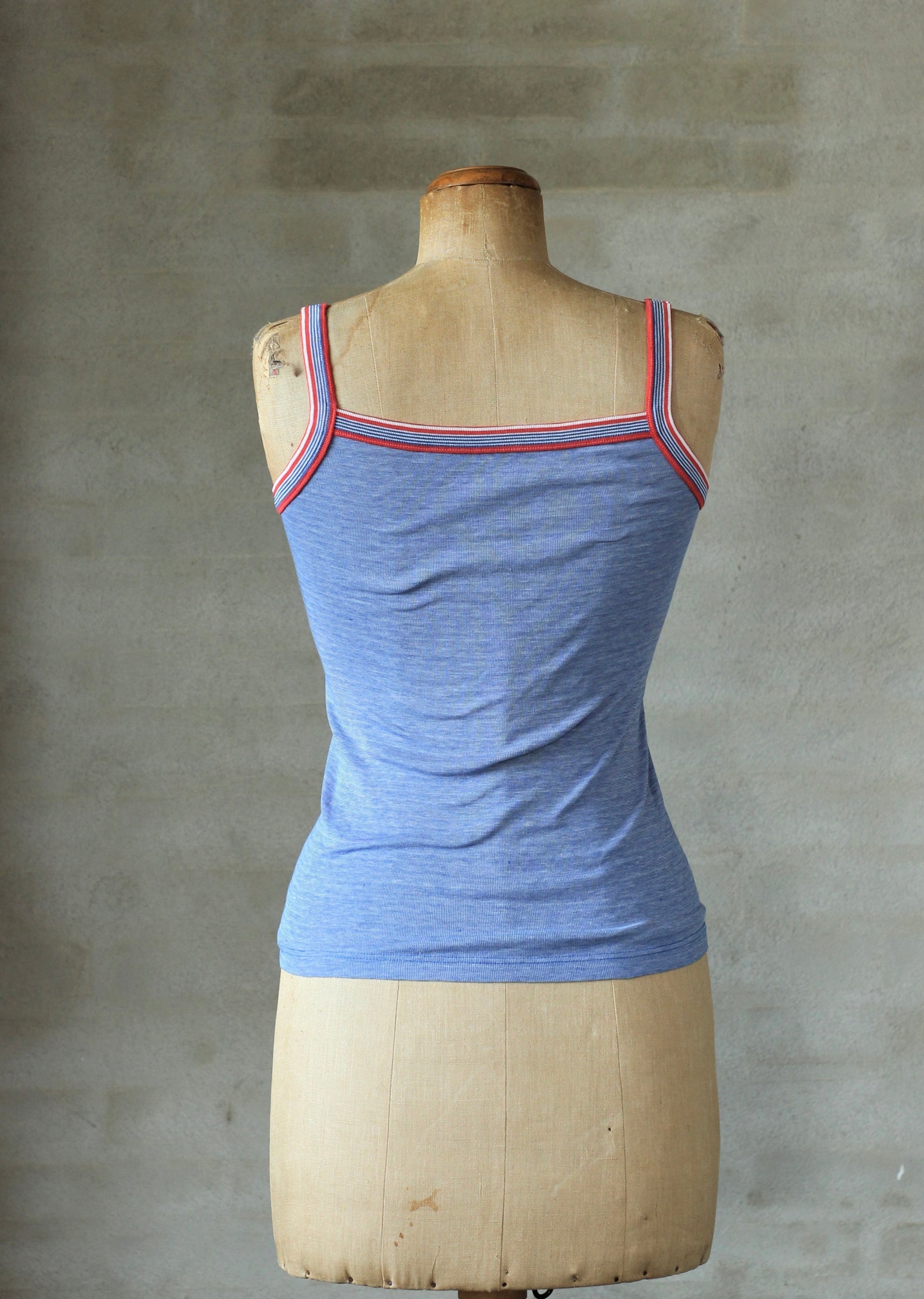 1970s Vintage Blue Fitted Tank Top//Size S