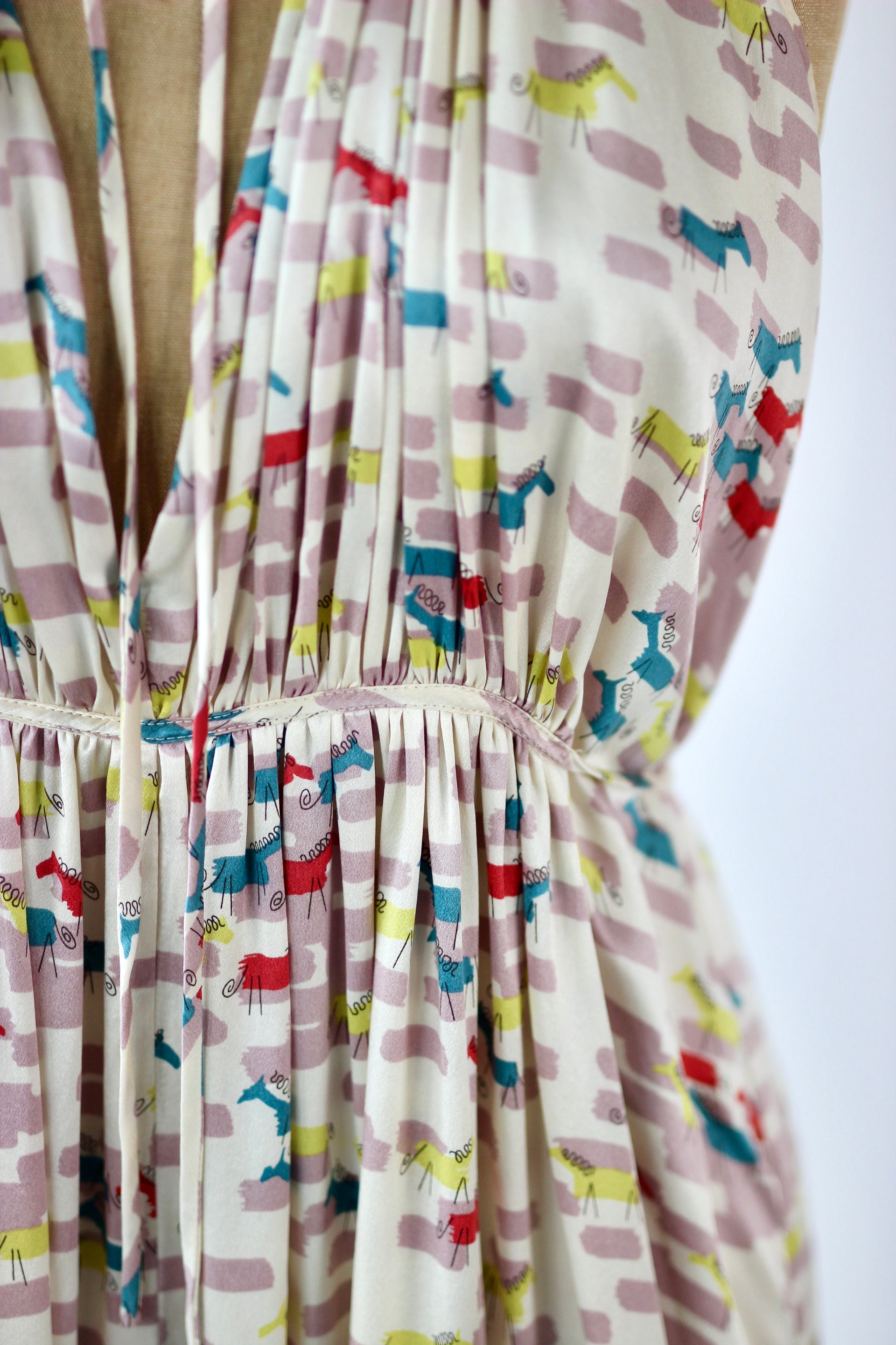 Vintage White Silk Dress with Abstract Horse Print// Danish Design//Size M/L