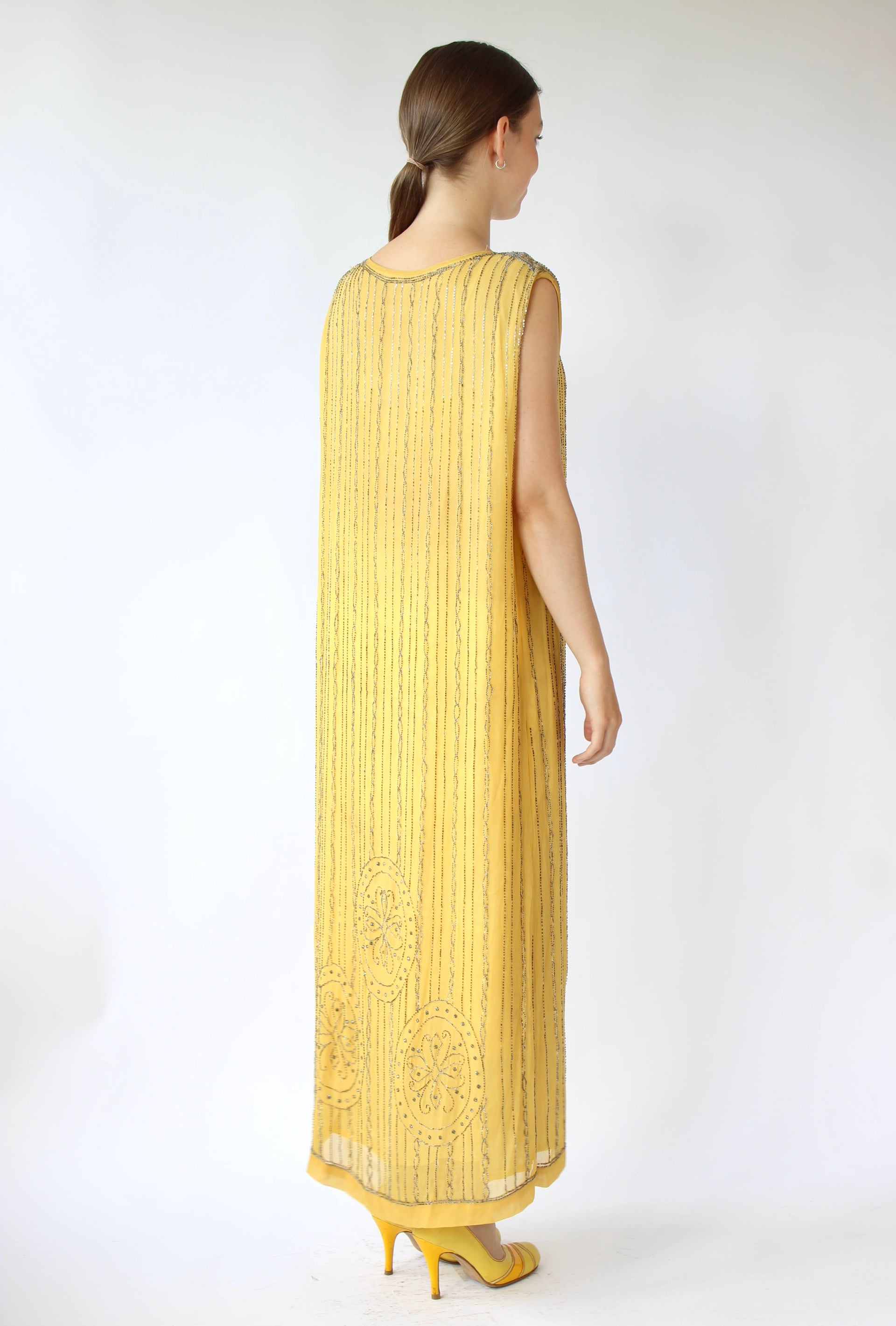 1920s Vintage Yellow Silk flapper Dress // Size S/M