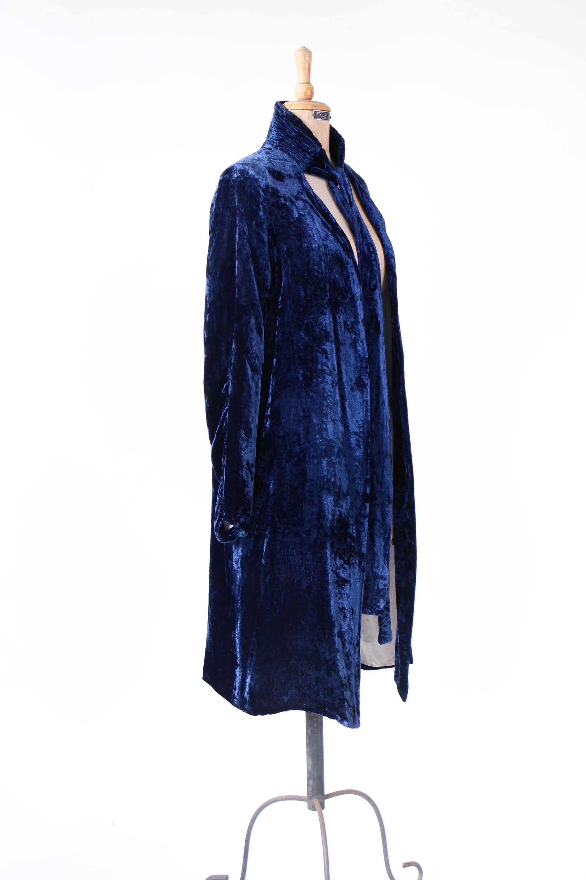 1920s 1930s Blue Silk Velvet Opera Coat//Size M