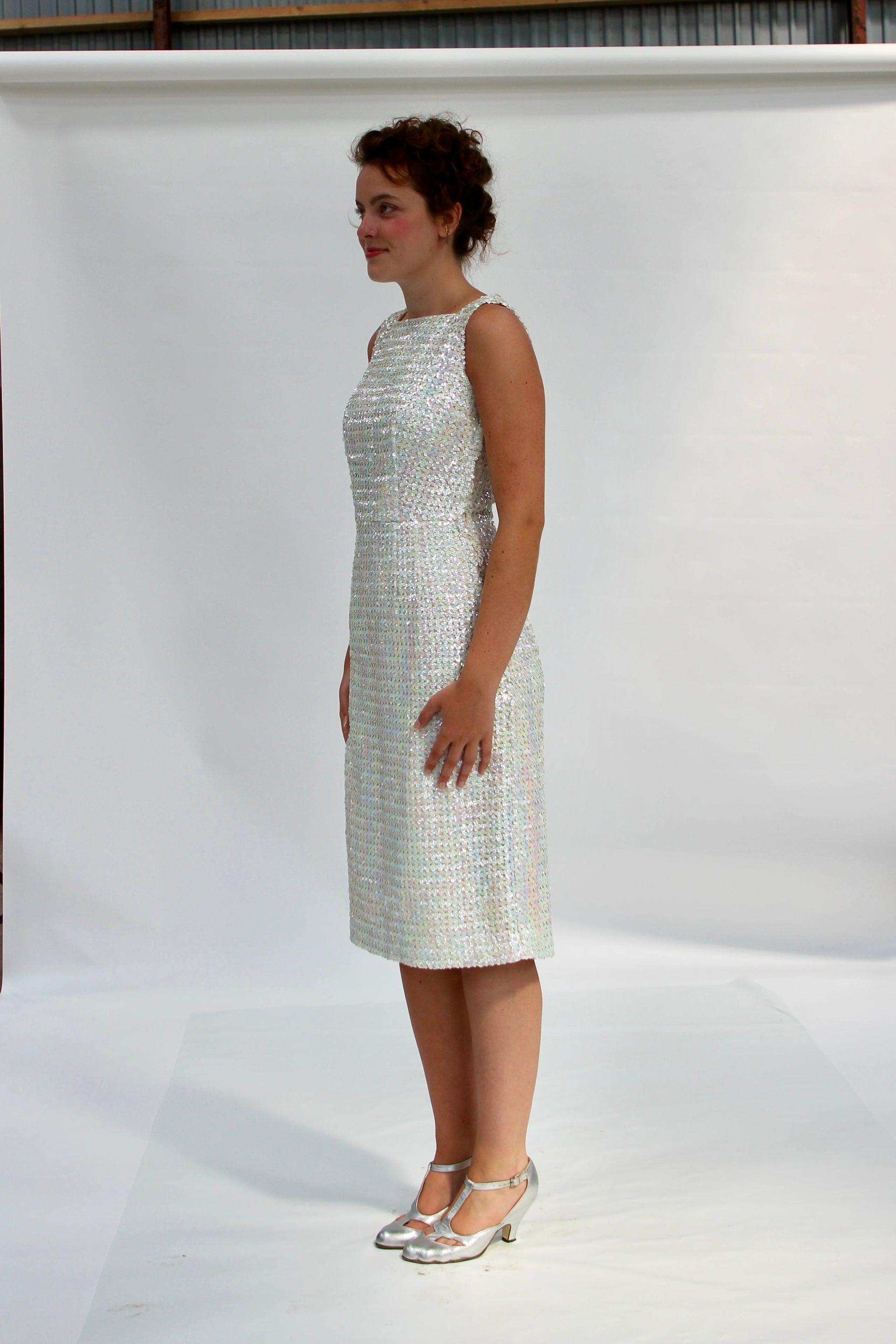 1960s White Vintage Sequin Dress//Size S/M