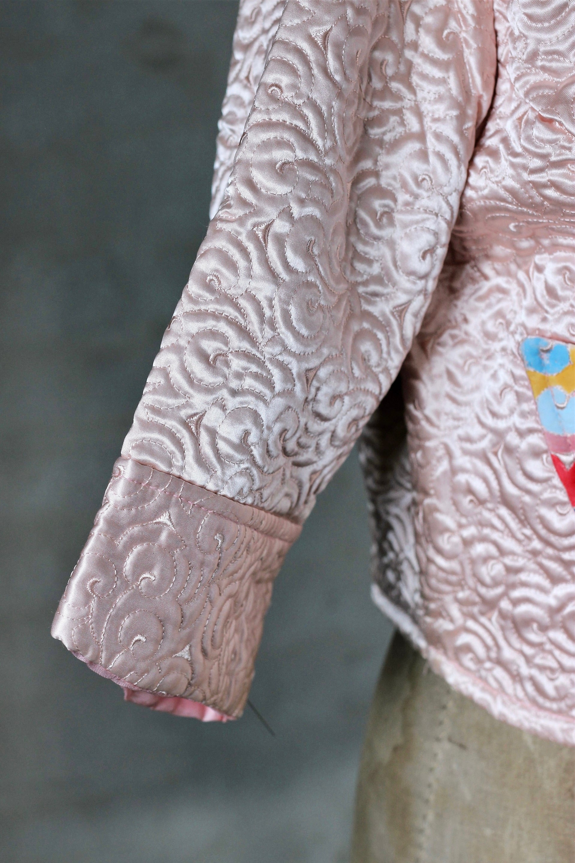 1930s Vintage Bed Jacket//Pink Satin//Art Deco Quilted Jacket//Size M