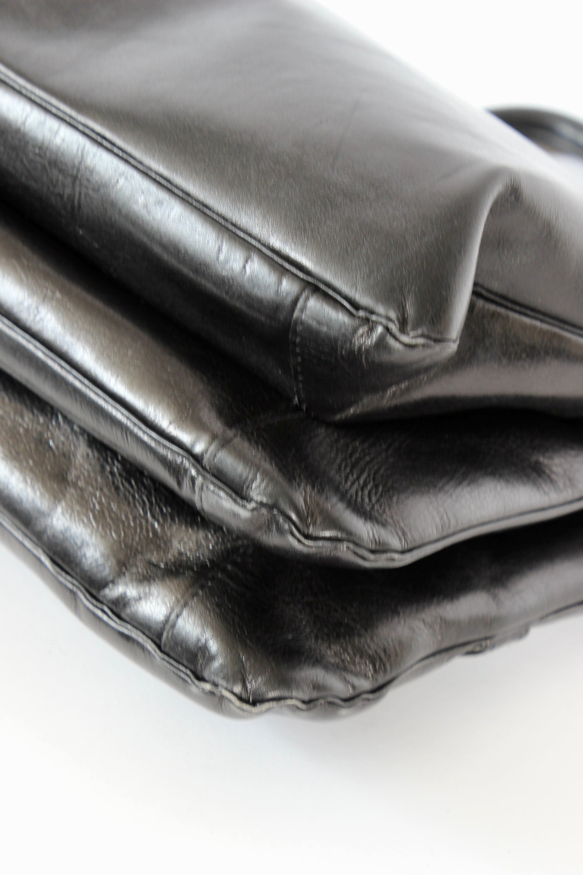 1960s Vintage Bon Goût Black Leather Top Handle Bag