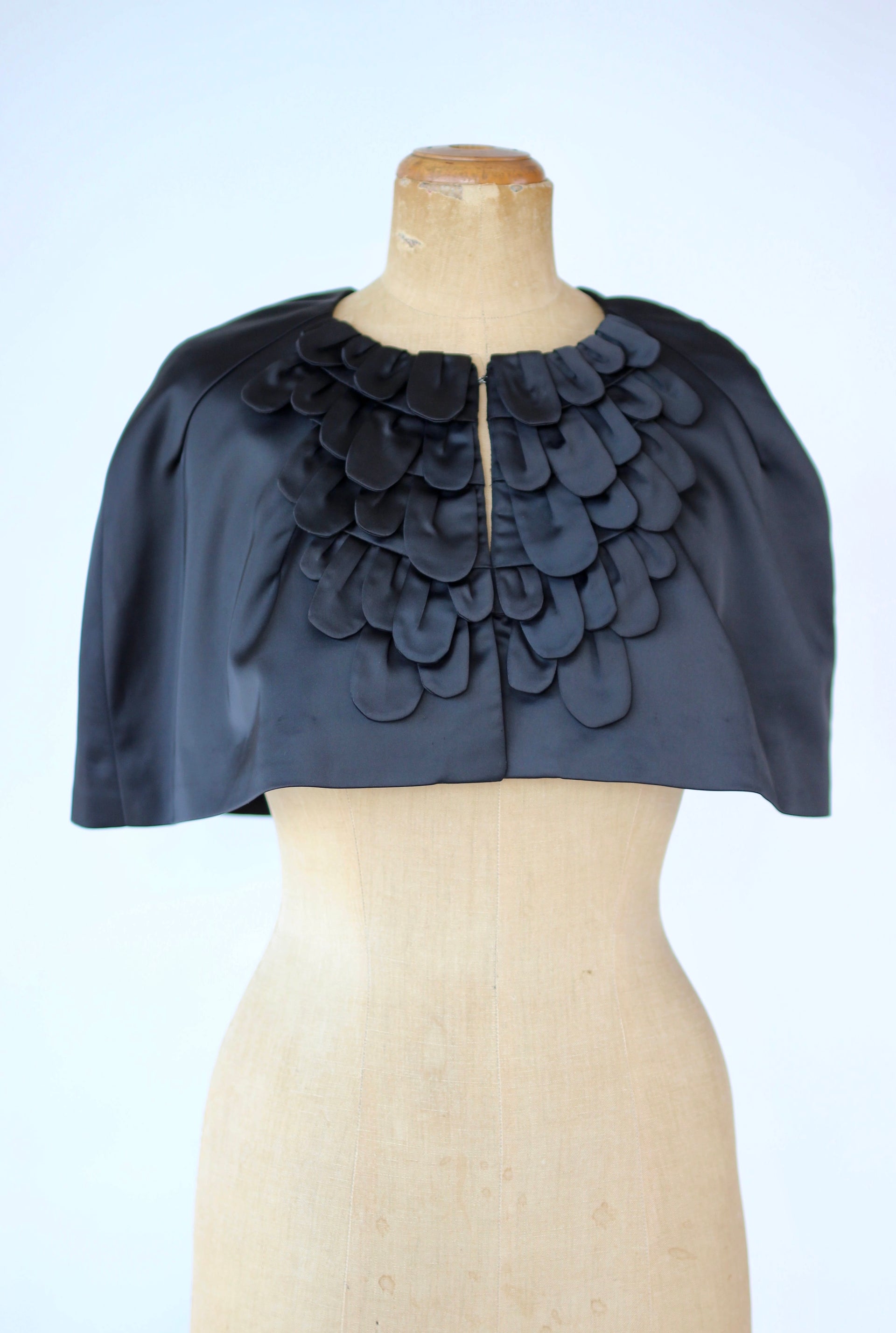 Y2K Vintage Black Cape with 3D Fabric Leaves//Danish Design//Size S/M