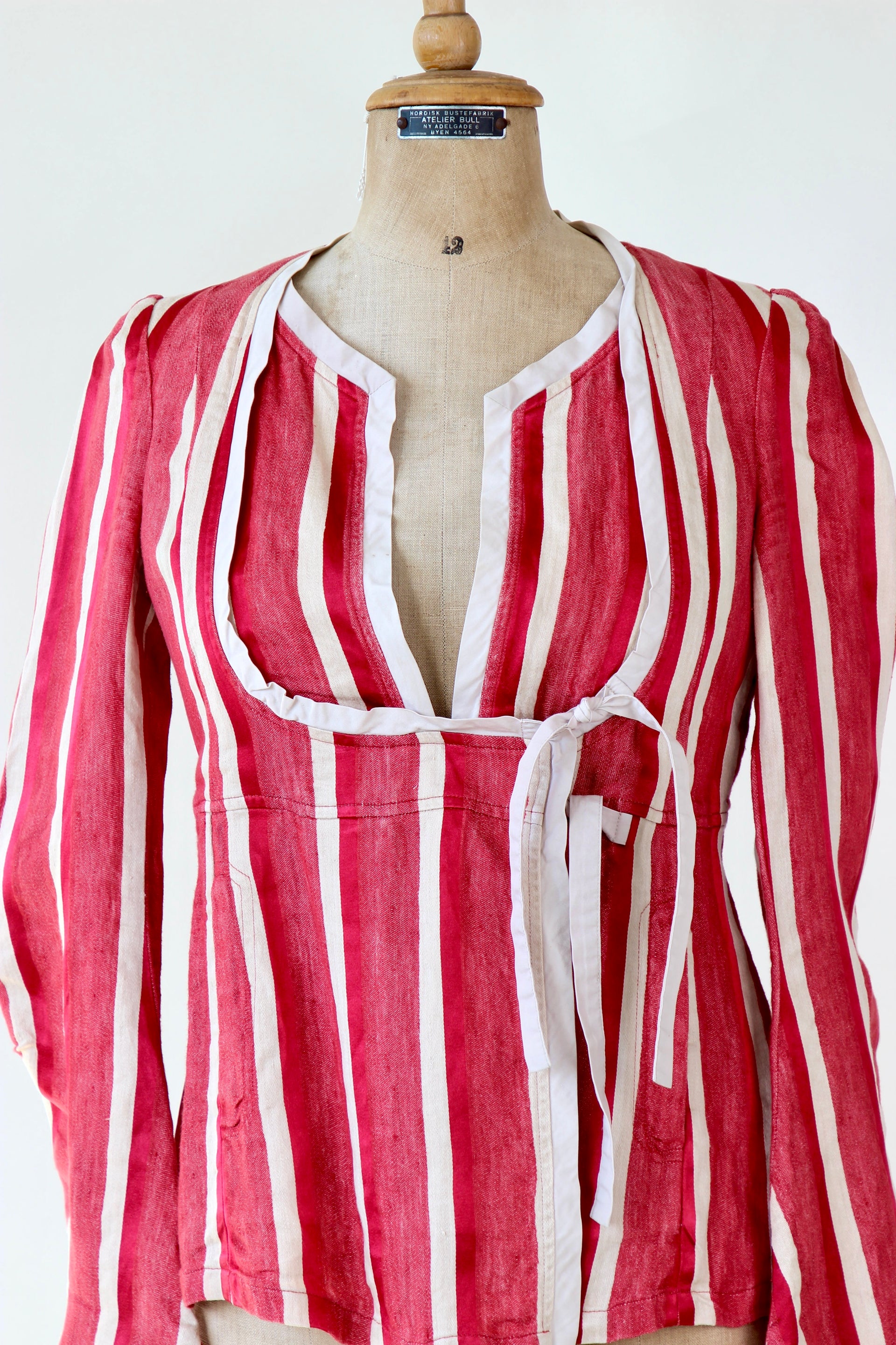 Vintage Designer Light Jacket // Size S/M
