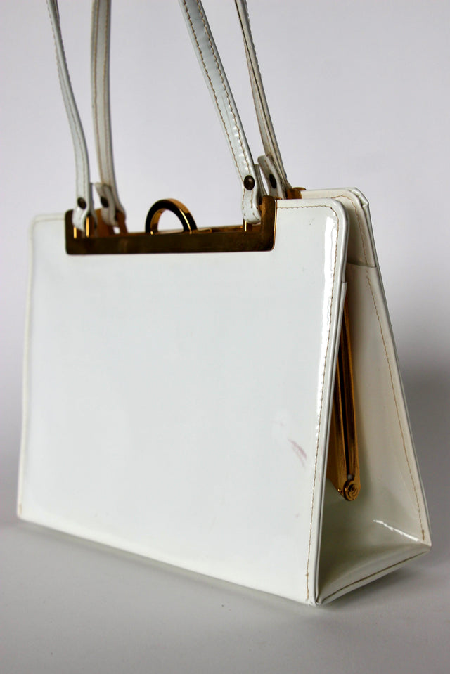 1960s Vintage White Patent Leather Top Handle Bag/Purse