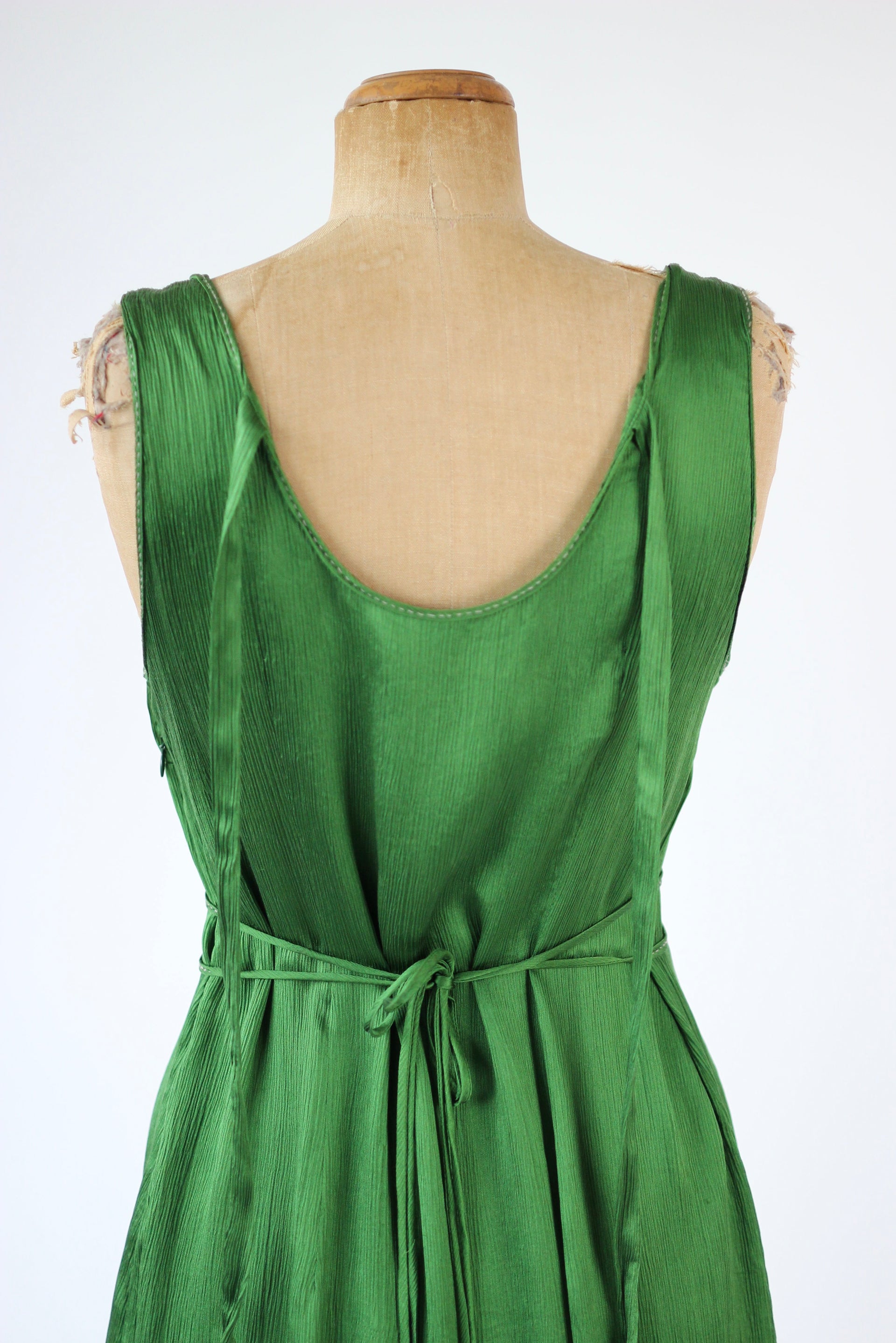 Vintage Green Silk Dress//Danish Design//Size M/L