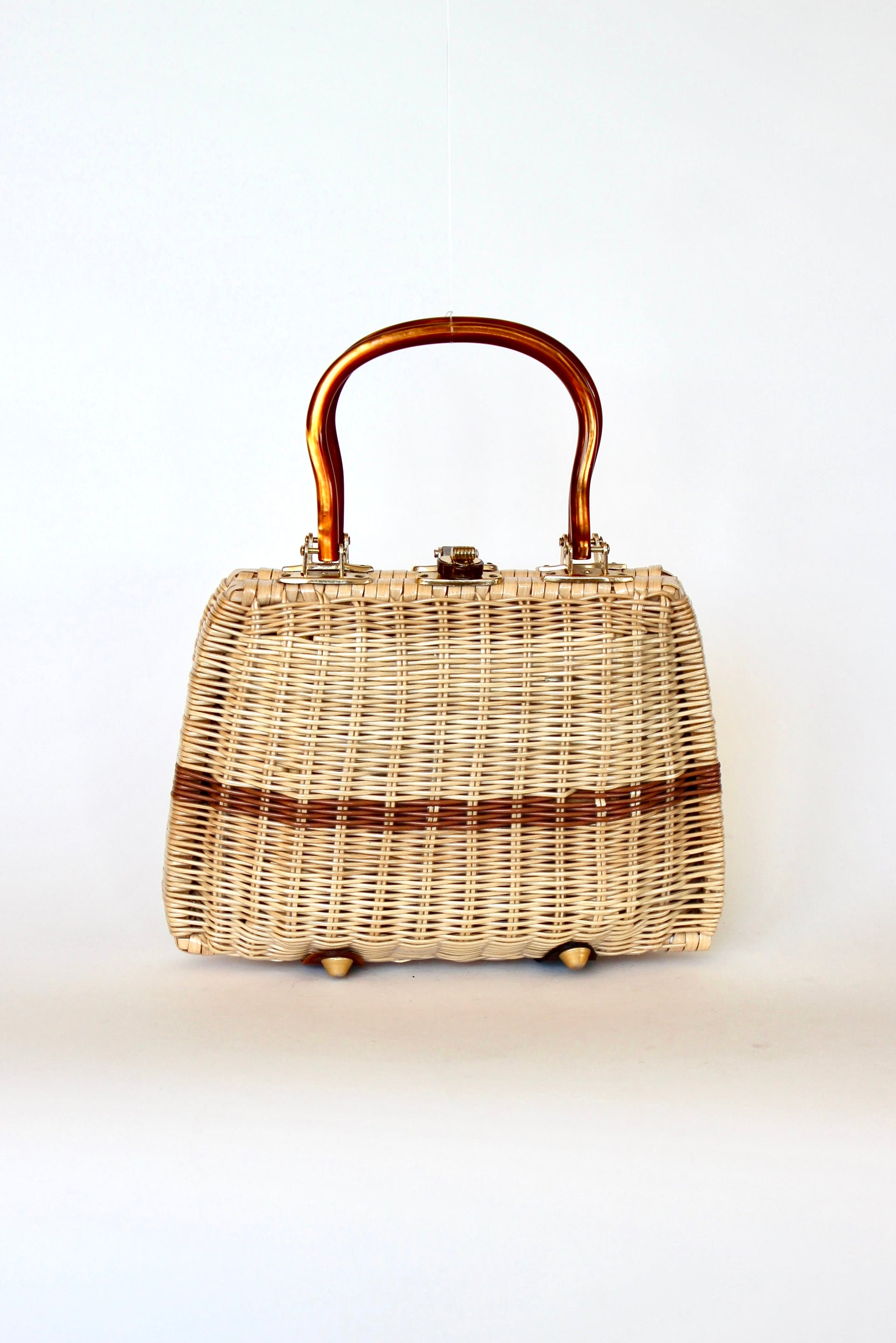 1950s 1960s Straw Top Handle Bag/Purse with Lucite Handle