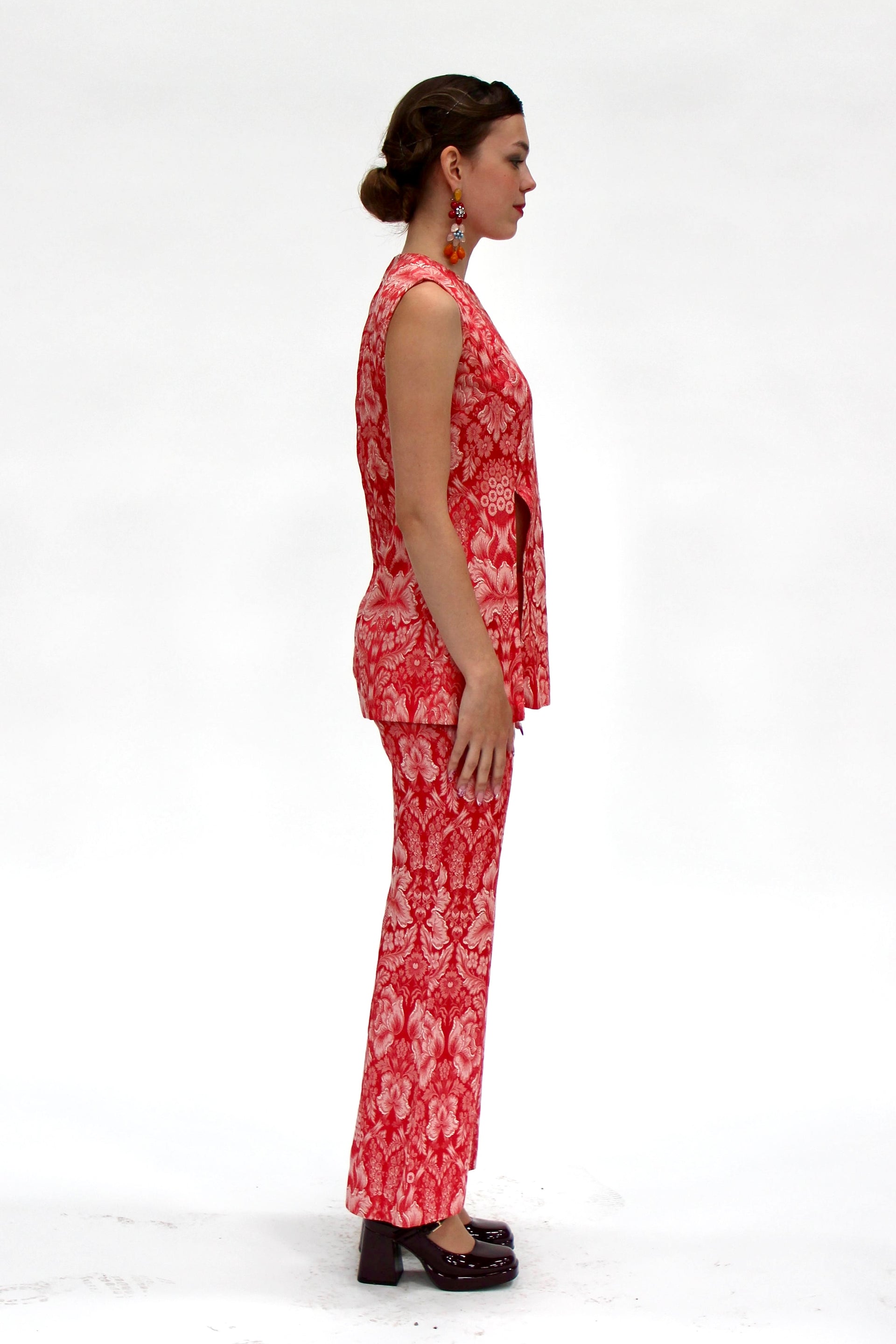 1950s Vintage Red and White Brocade Pantsuit // Size XS