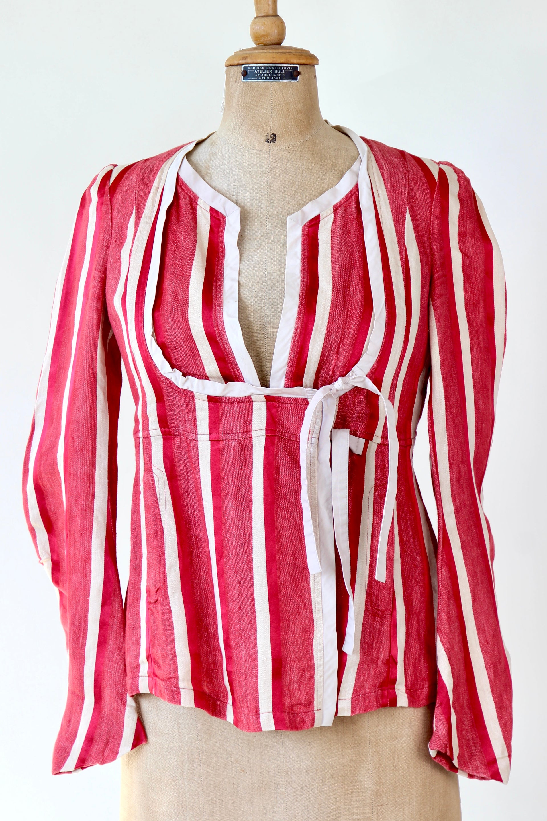 Vintage Designer Light Jacket // Size S/M